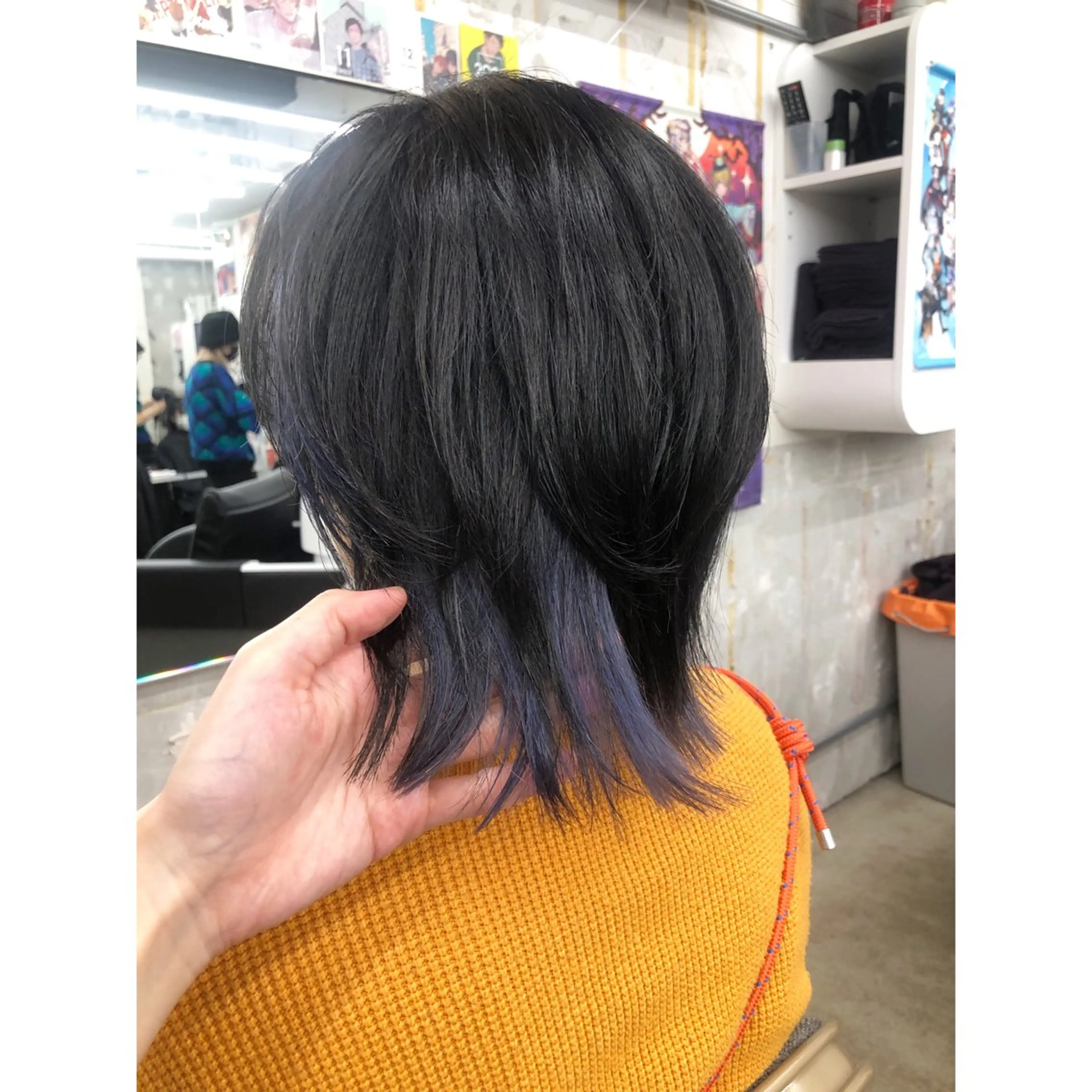 ショート カラー 推しカラー✨ オタク美容師ユウカのヘアスタイル