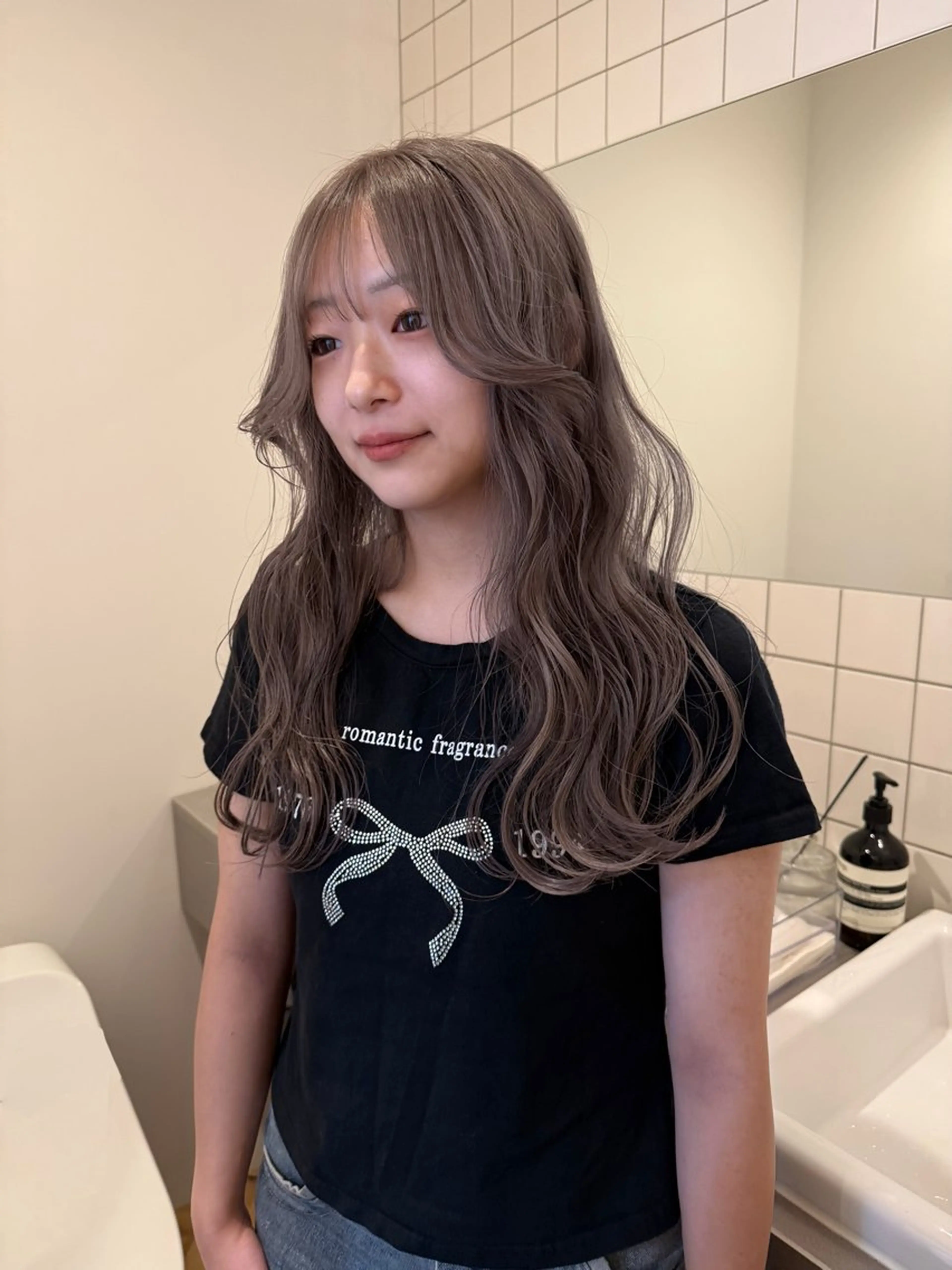 ロング キッズ ヘアカラー トリートメント 舟橋耀/ブリーチカラ ー/レイヤーカットのヘアスタイル