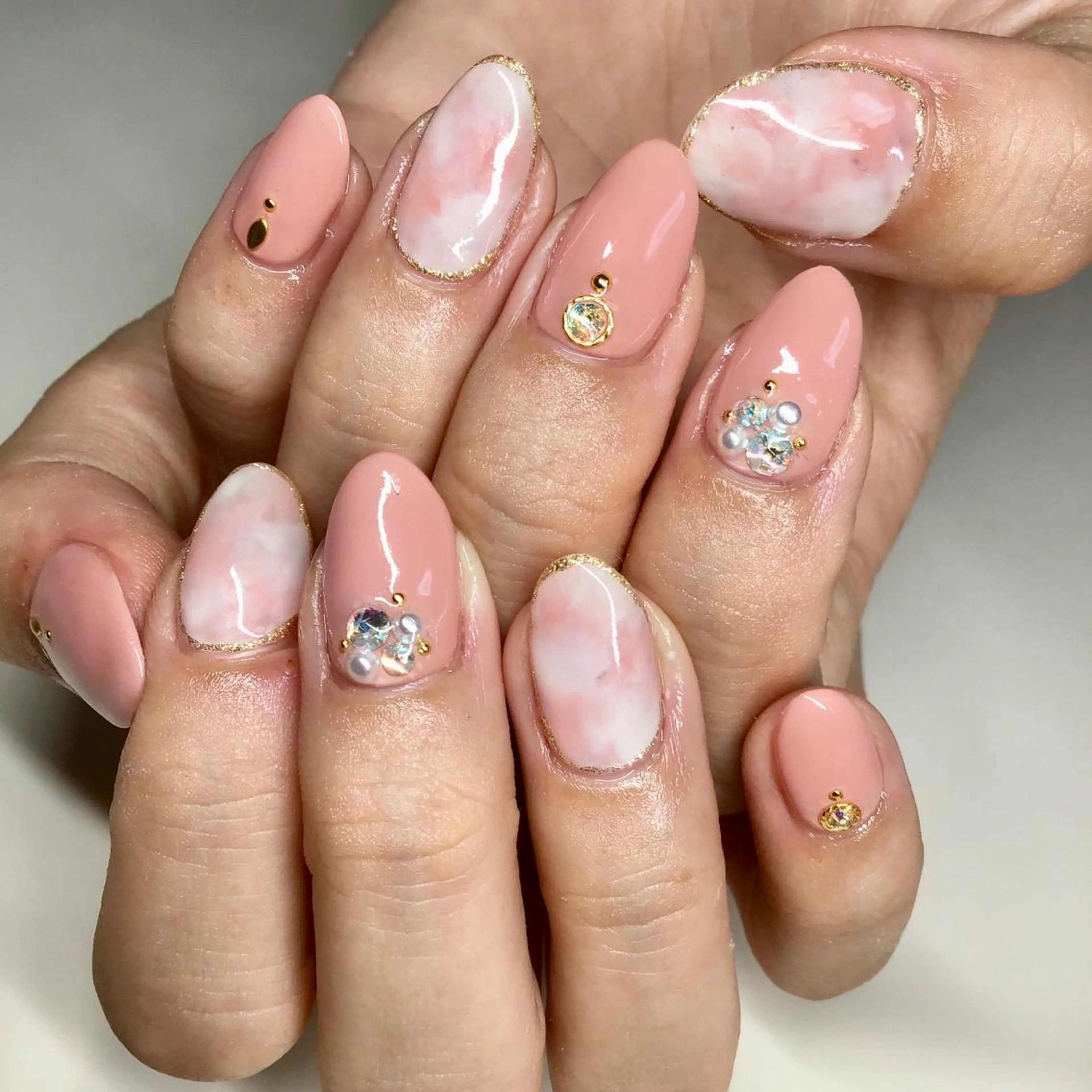 ネイル マツエク・マツパ 福田 加奈のネイルデザイン