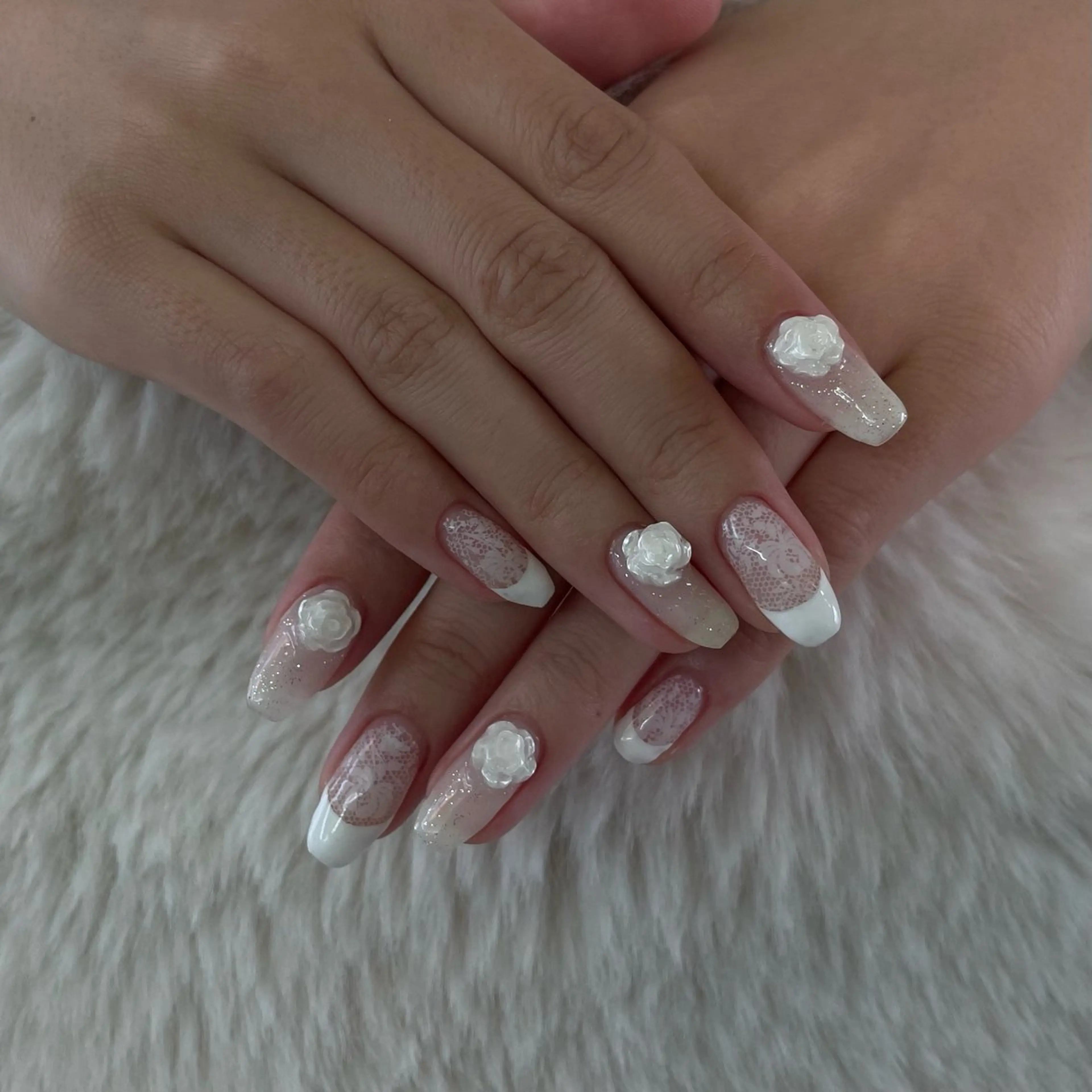 ネイル アートネイル レース ハンドネイル mir nail所属・momone .のネイルデザイン