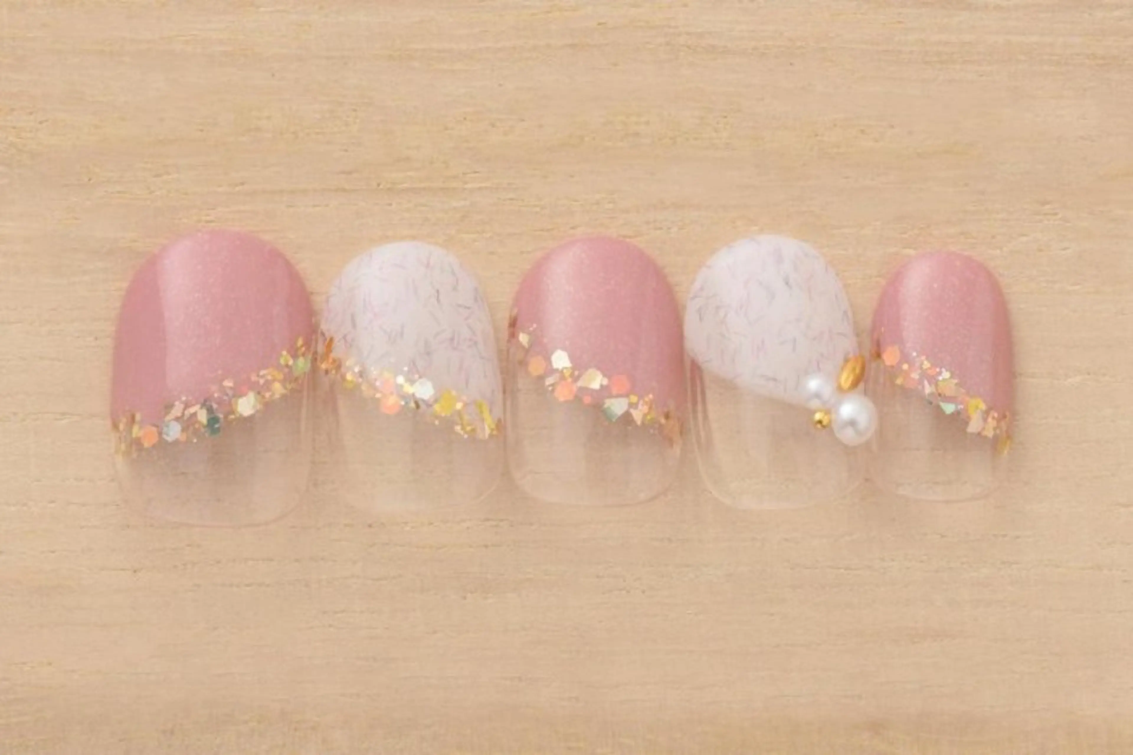 ネイル 長谷川 美穂のネイルデザイン