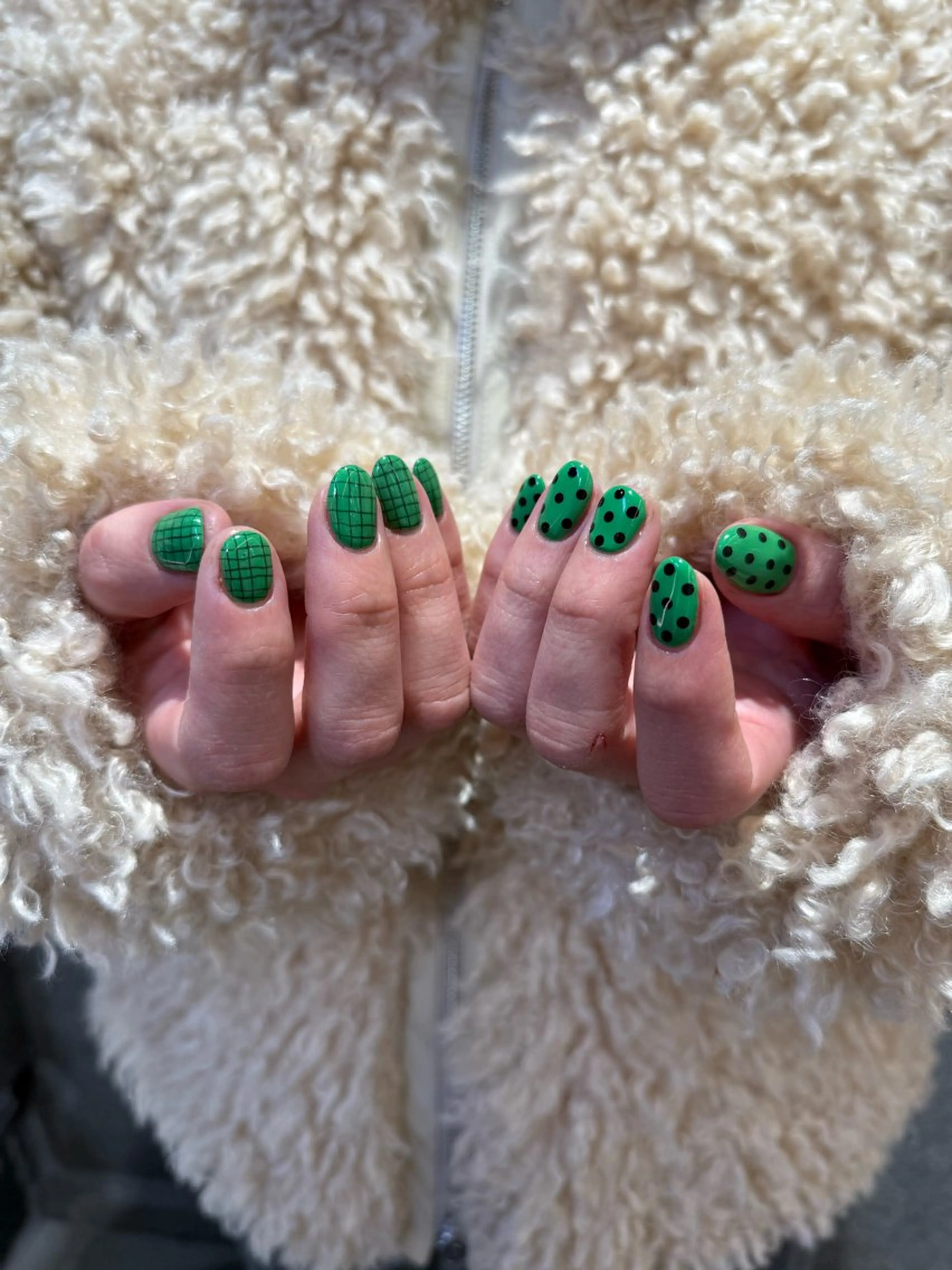 ネイル ハンドネイル オシャレデザイン 🧺🪽/SHUNOのヘアスタイル