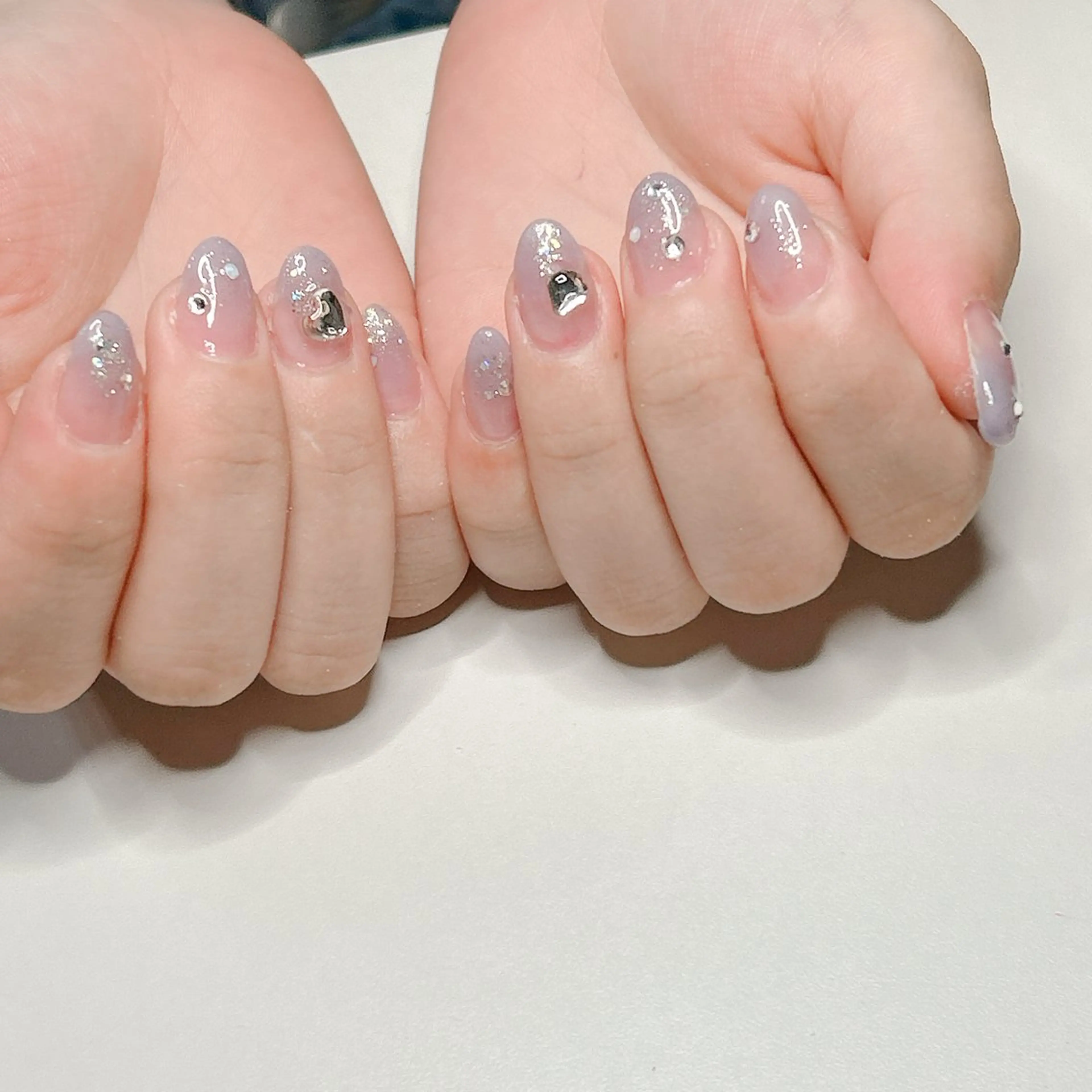 ミニモ限定流行りのマグネットネイルが2500円！？の写真