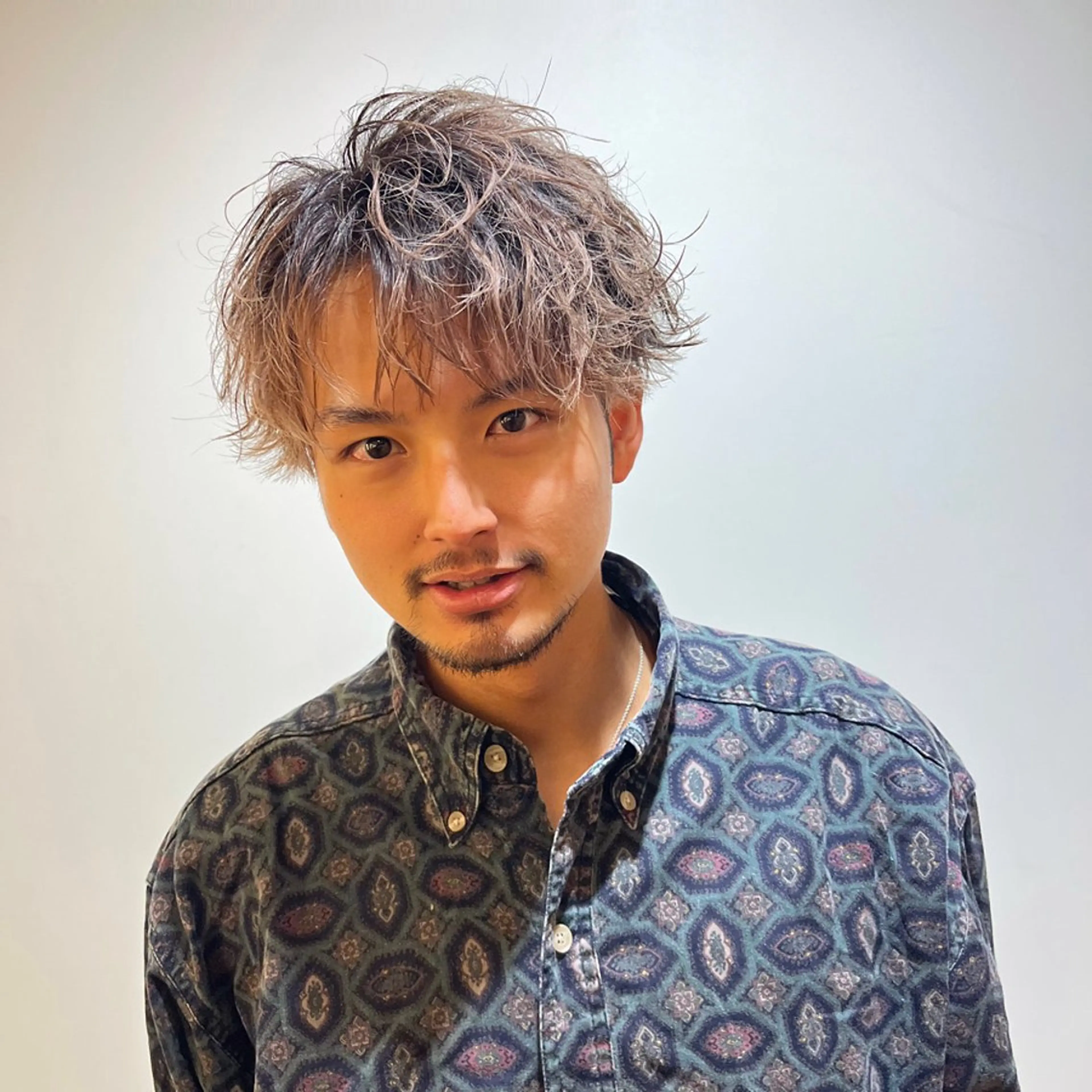 ショート カラー パーマ ヘアカラー メンズ特化 美容師かずまのヘアスタイル