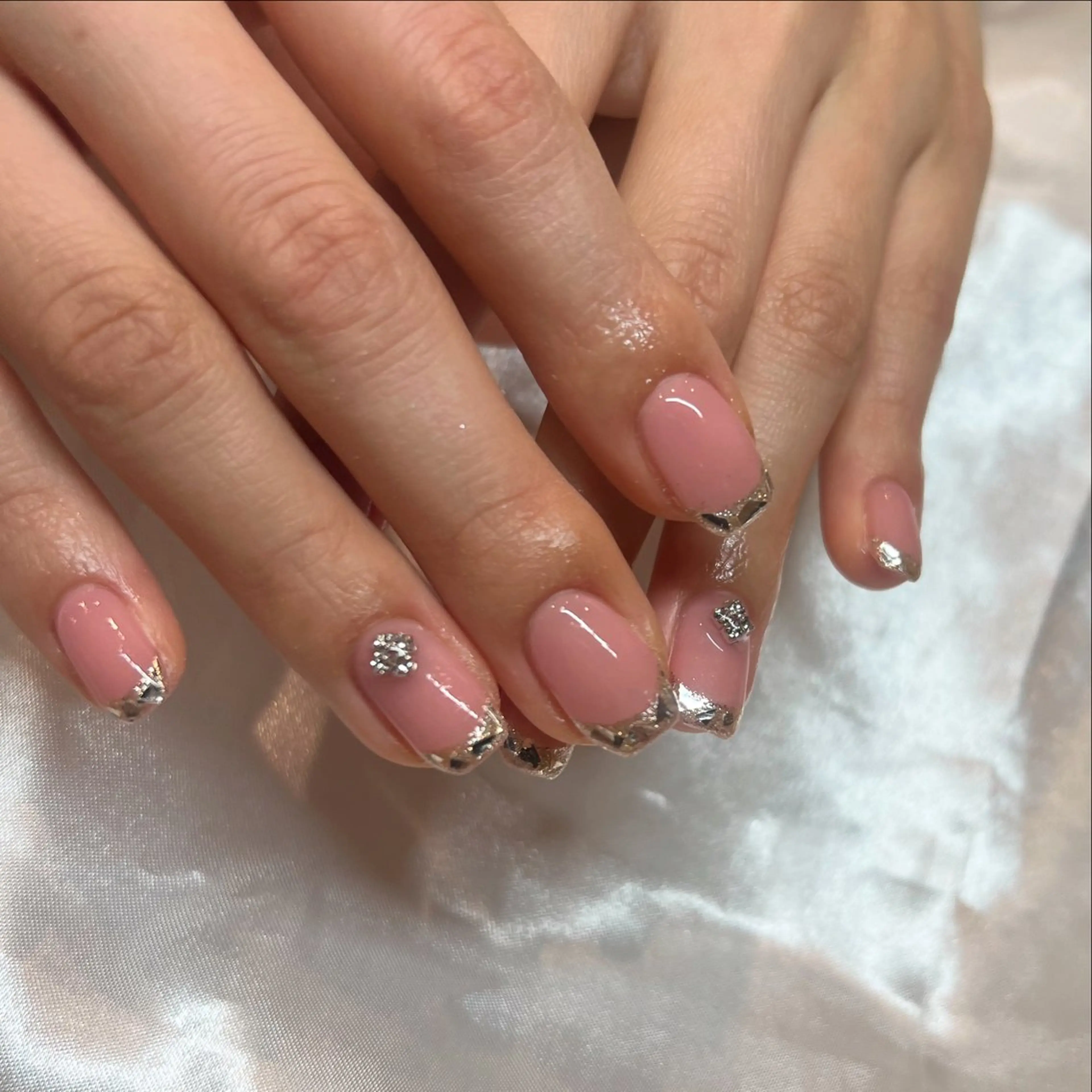 ネイル aimer more ANZU🍯のネイルデザイン