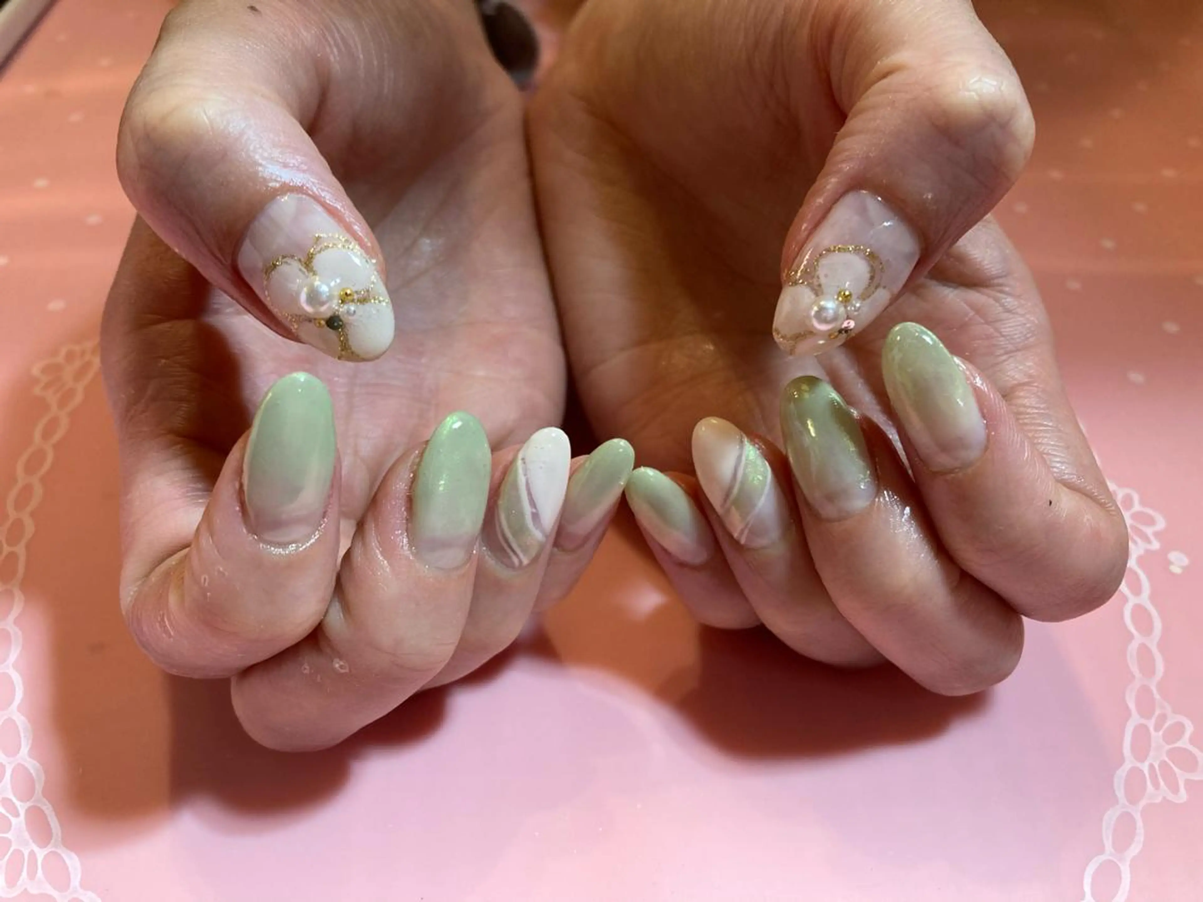 ネイル 古川 里美のネイルデザイン