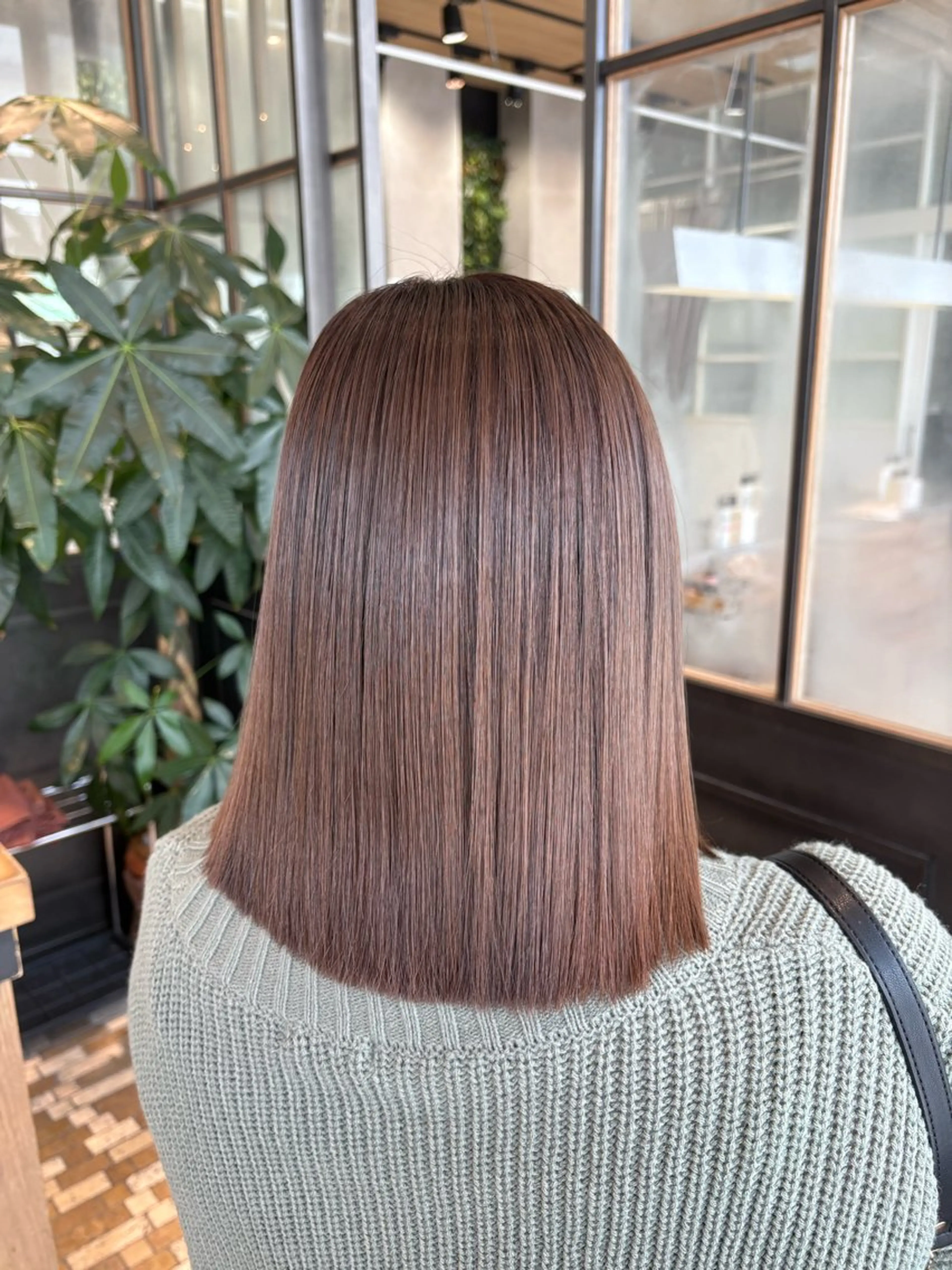 セミロング Lolonois 森ノ宮/RINのヘアスタイル