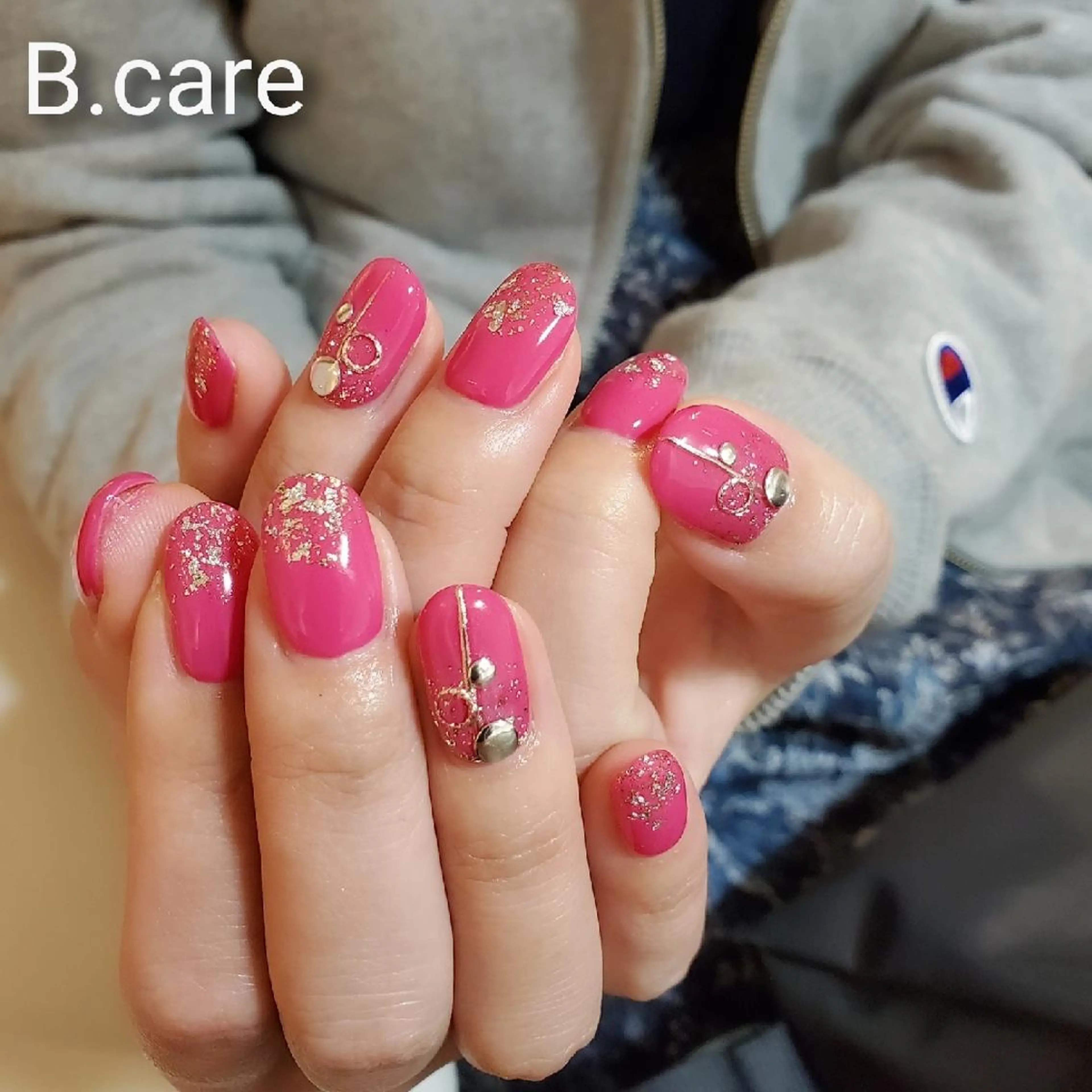 ネイル B.care自由ヶ丘所属・早坂  のネイルデザイン