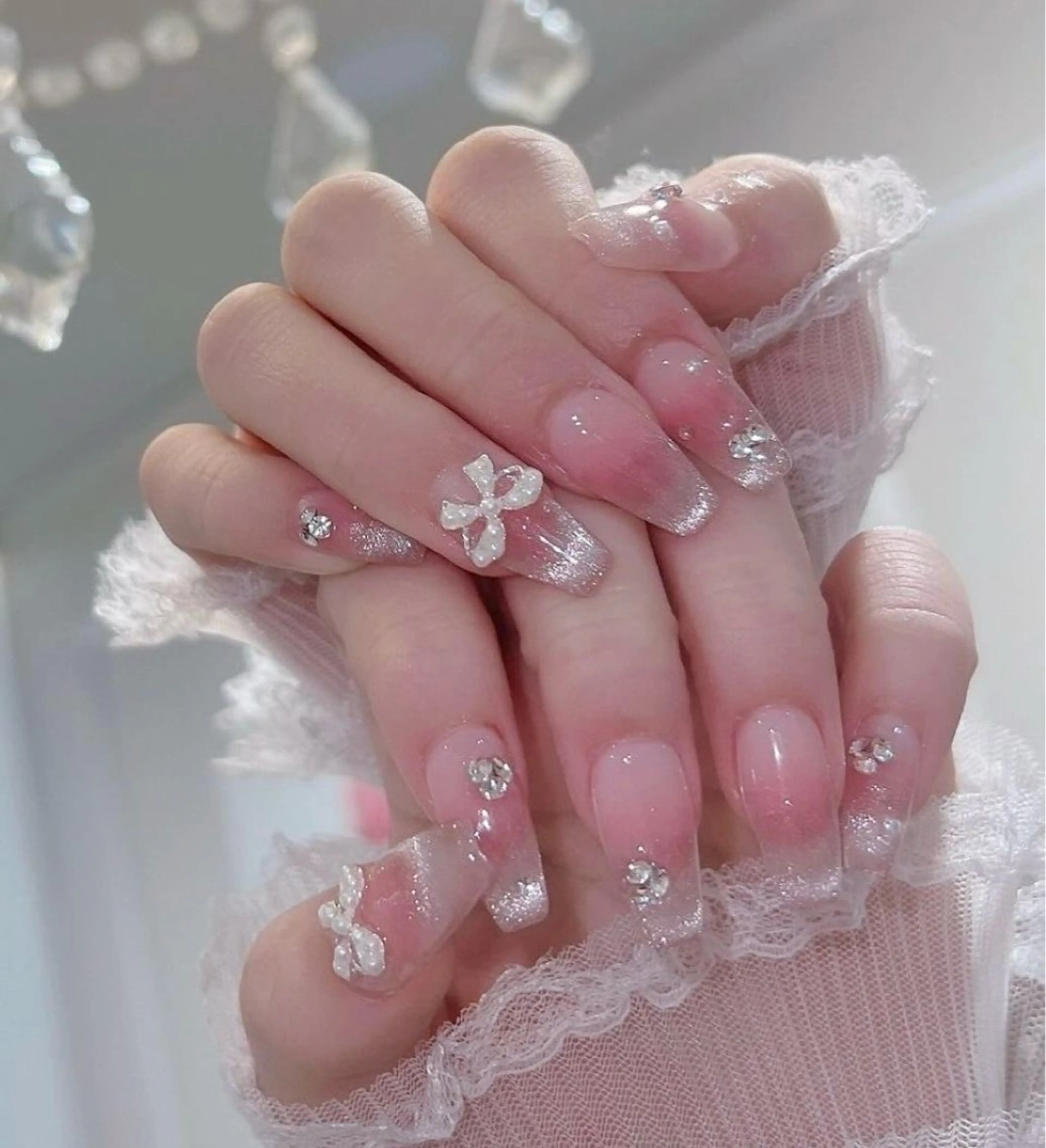 ネイル マグネットネイル ピンク ネイルチップ 冬ネイル Lee Nailsのネイルデザイン