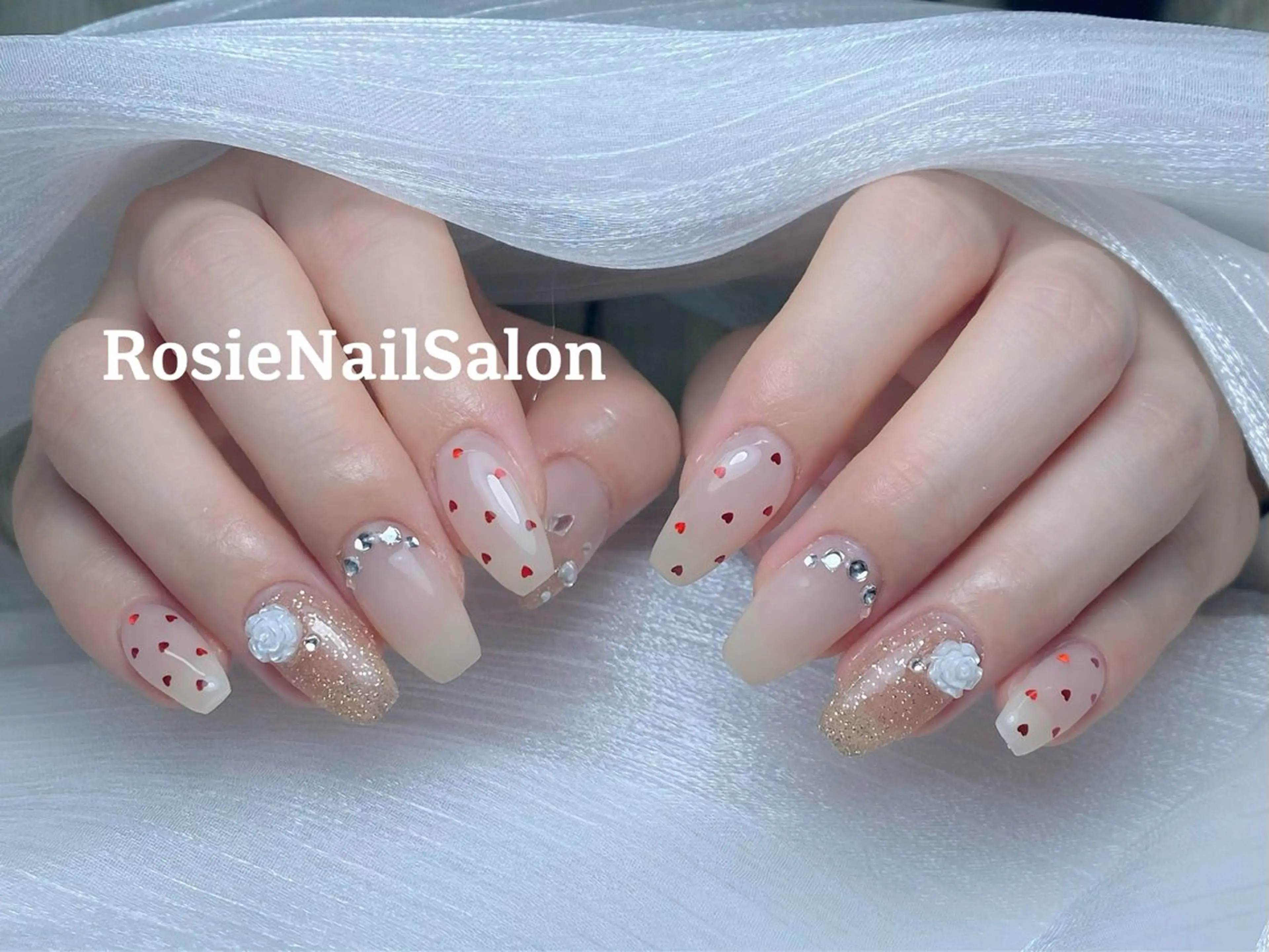 ネイル Rosie Nail サロン南越谷のネイルデザイン