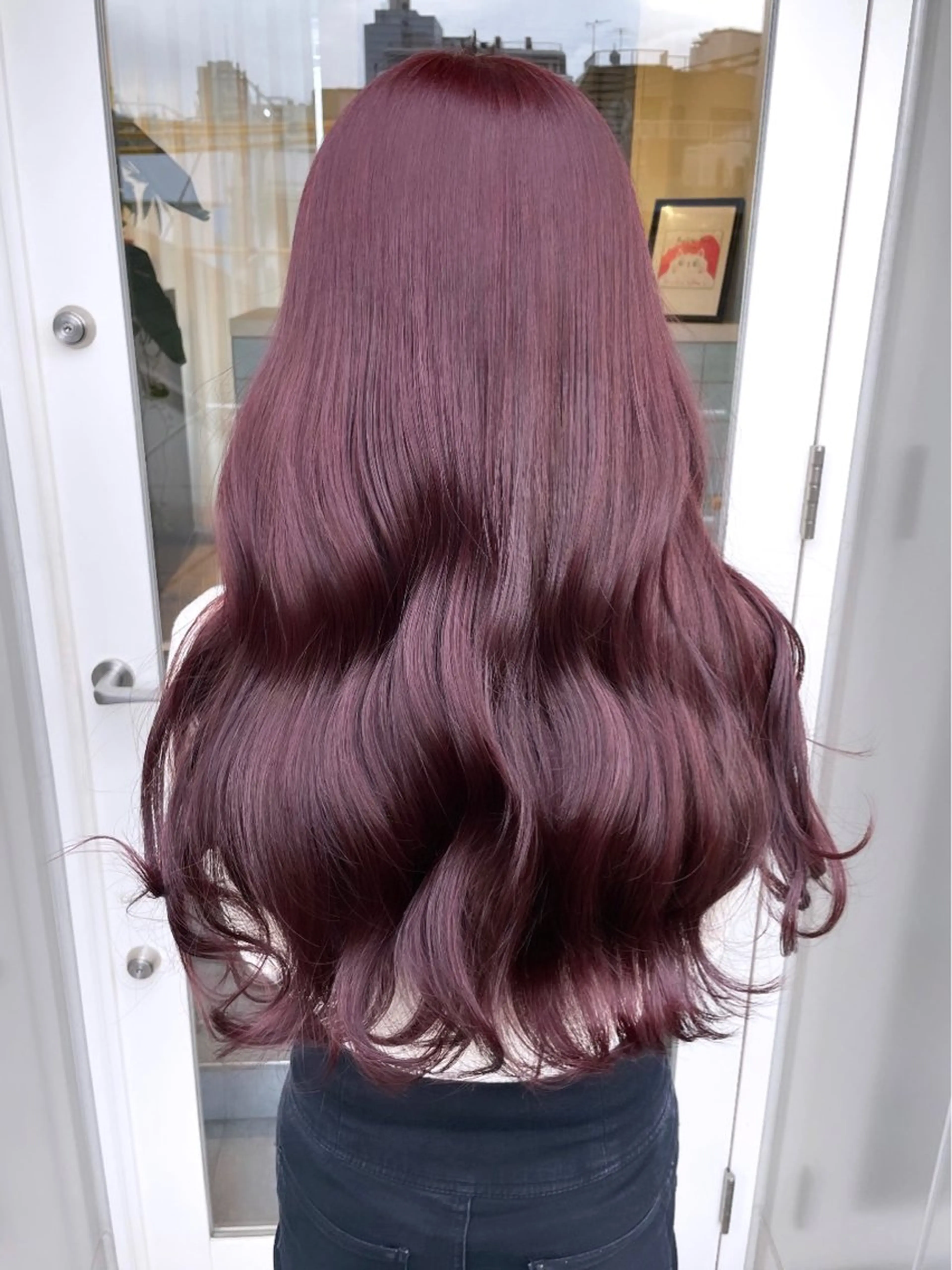 ロング カラー ブリーチ ラベンダーカラー ラベンダーピンク ブリーチなしカラー ピンクカラー ヘアカラー トリートメント 若月 あやかのヘアスタイル