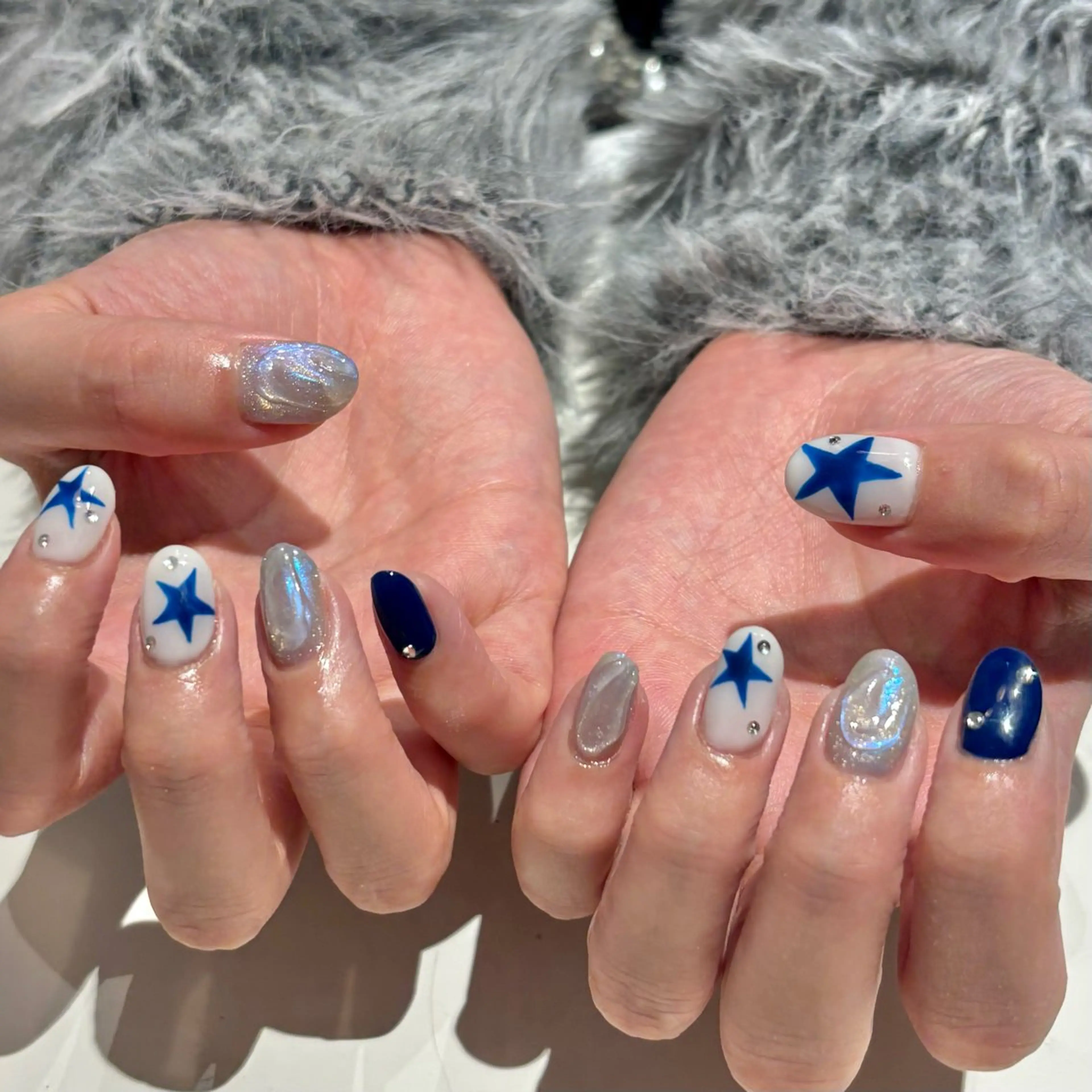 ネイル ハンドネイル 石川 萌香のネイルデザイン