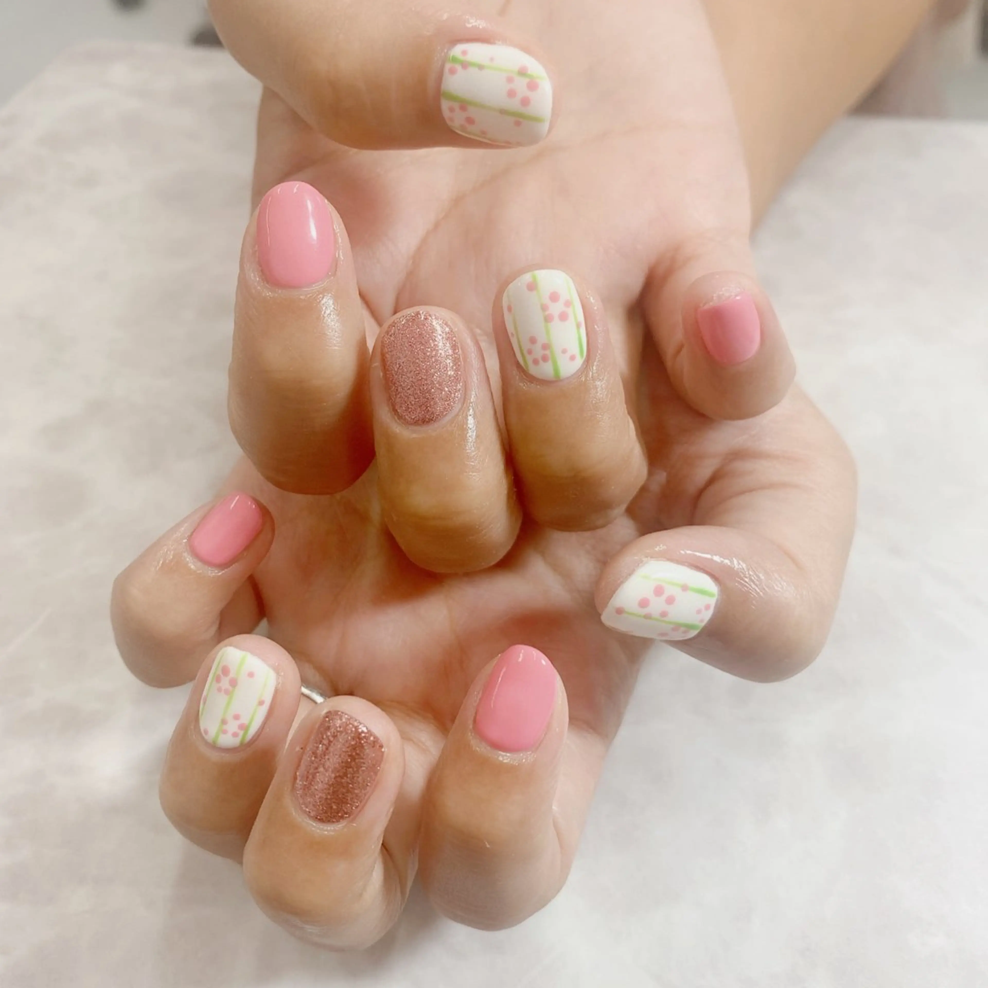 ネイル ハンドネイル ❁⃘*.ﾟS. SHIORIのネイルデザイン