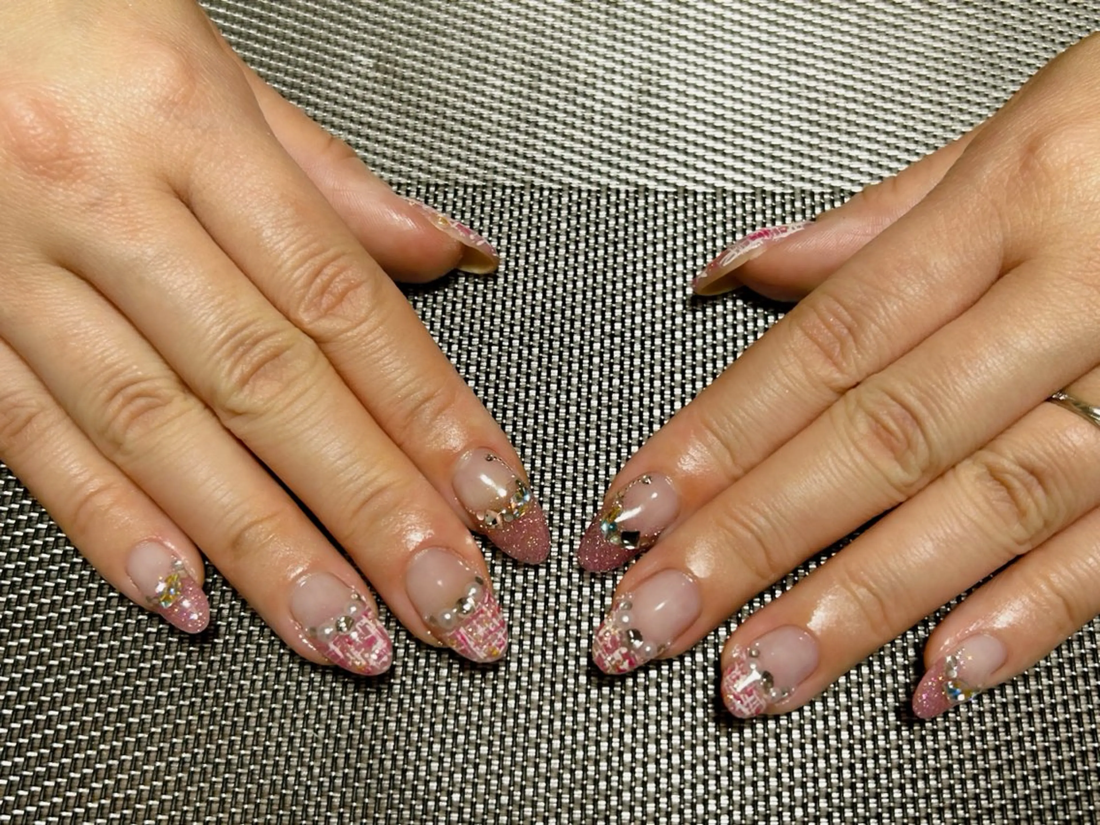 ネイル キラキラネイル ツイードネイル ハンドネイル i nailのネイルデザイン