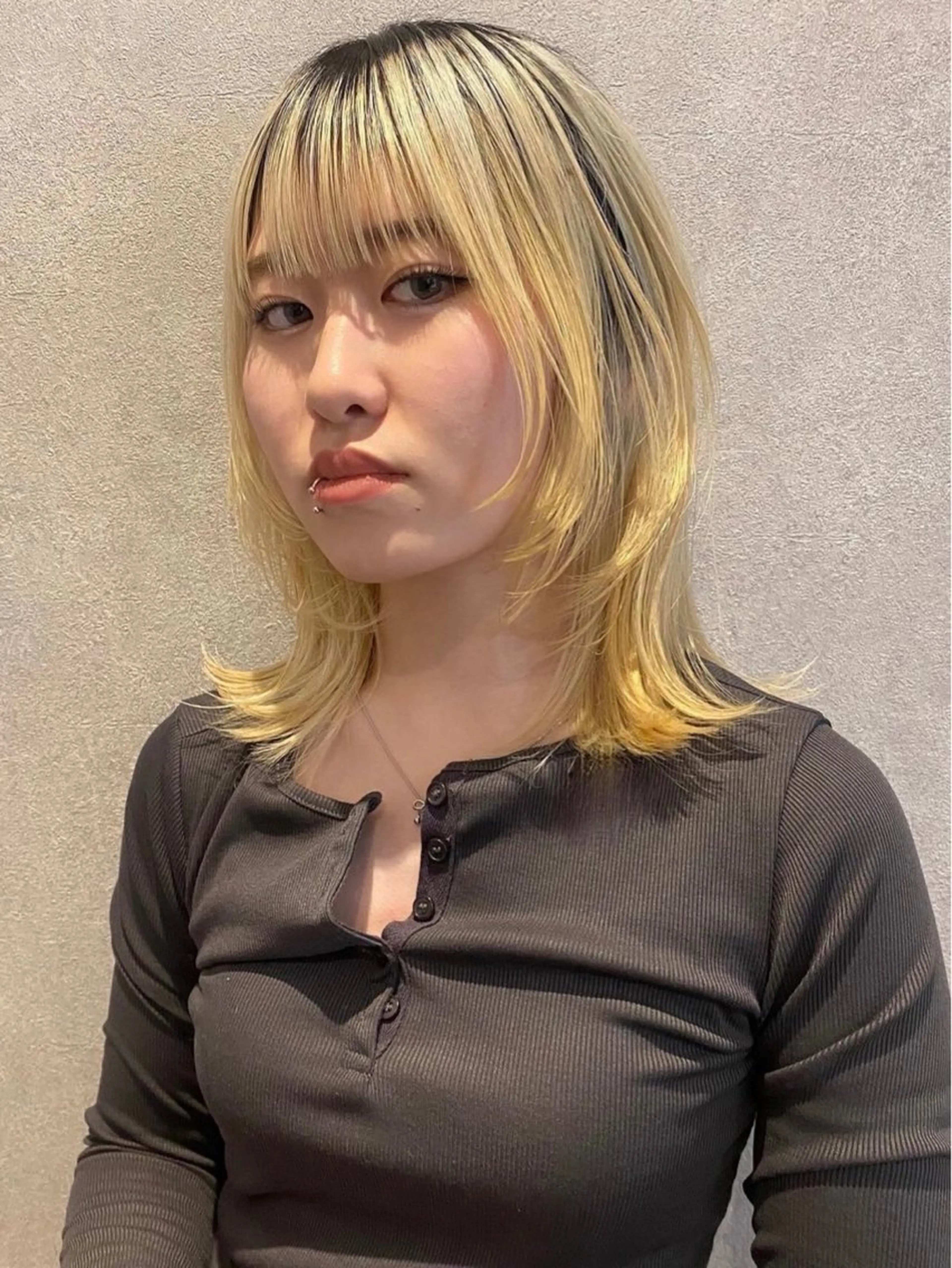 カラー レイヤー/ショート 東実桜のヘアスタイル