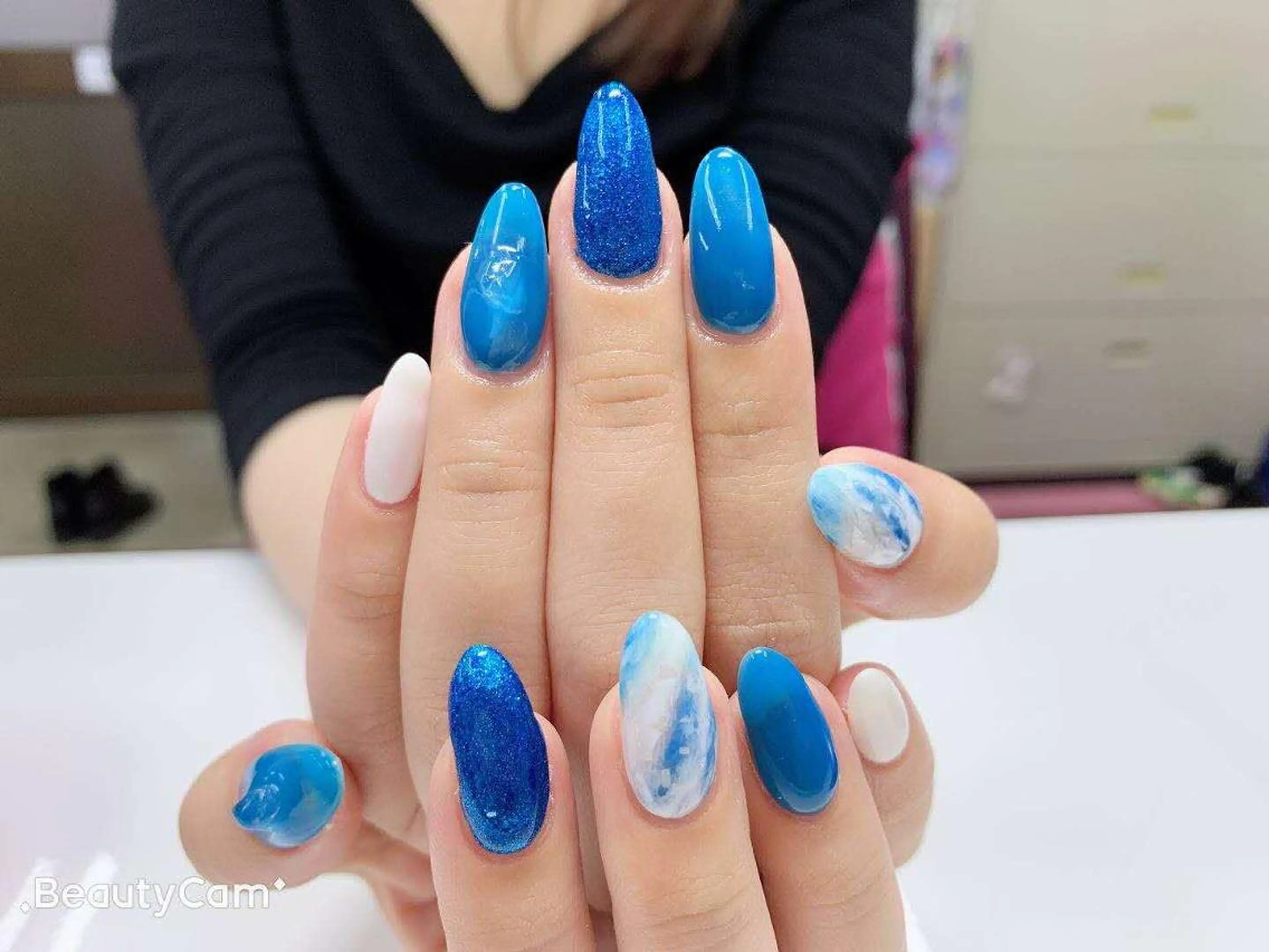 ネイル リラネイル Aikenのネイルデザイン