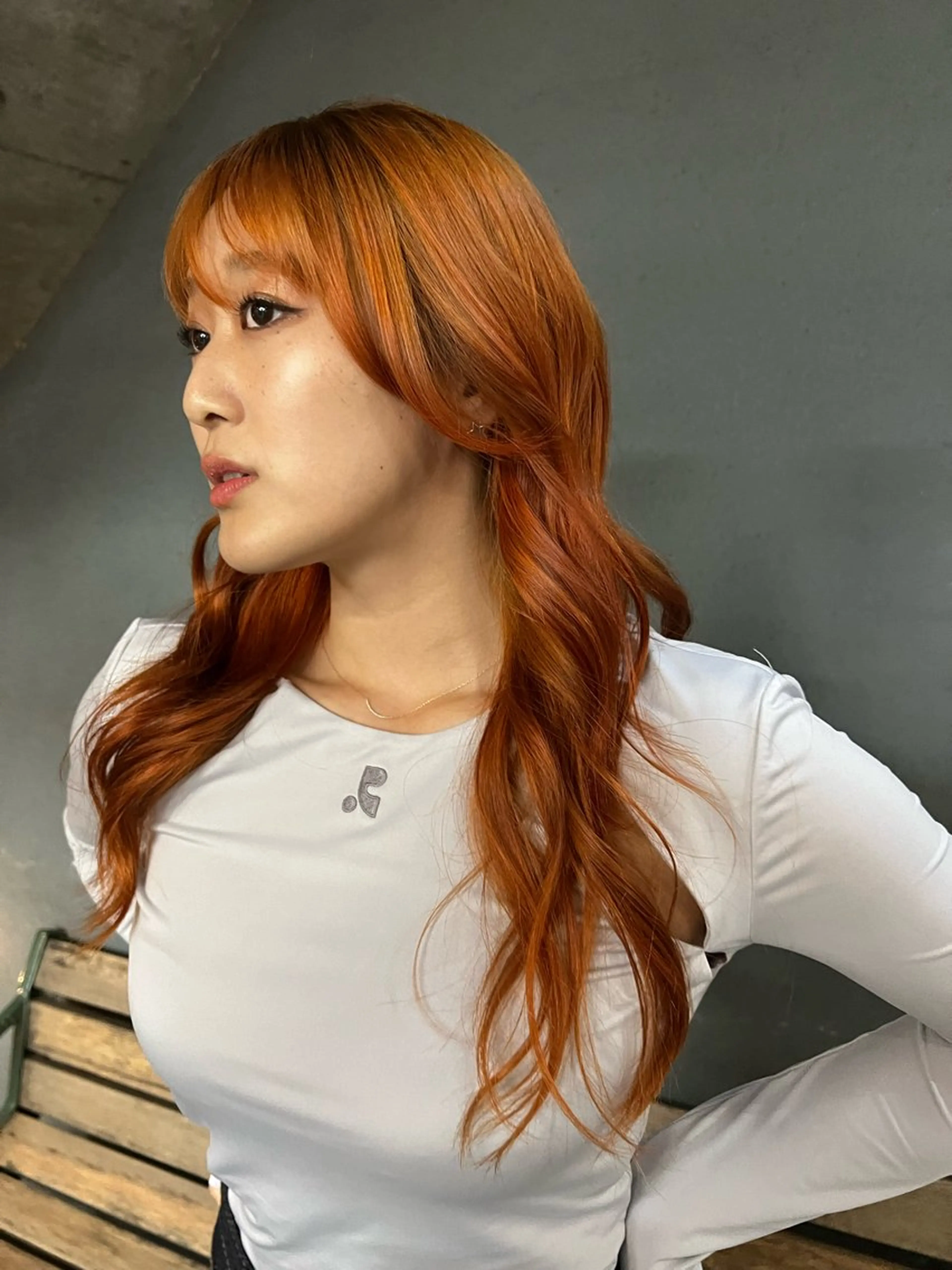 ロング カラー AOI 　ヘアカラ ー / ブリーチのヘアスタイル