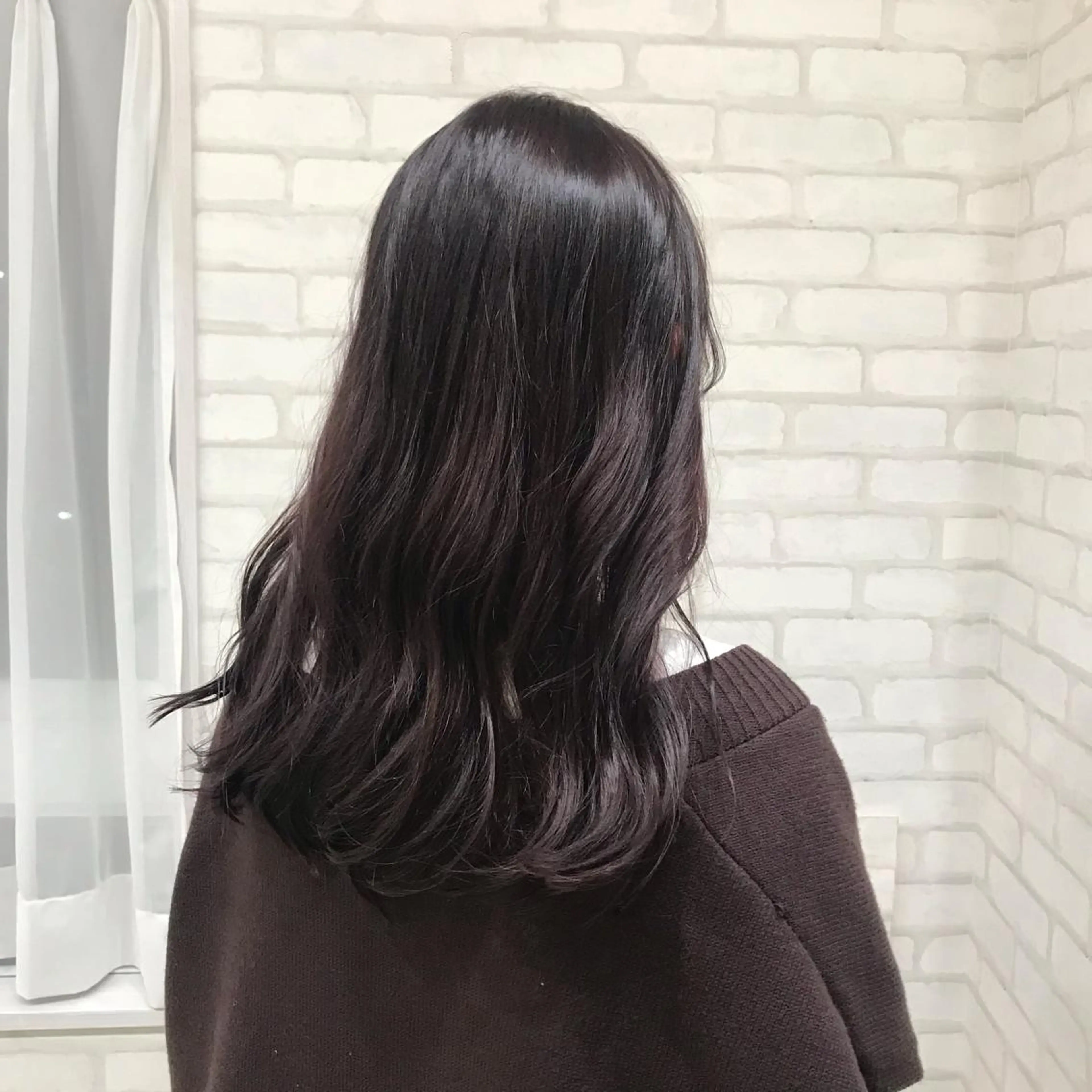 セミロング カラー abilita AZUSAのヘアスタイル