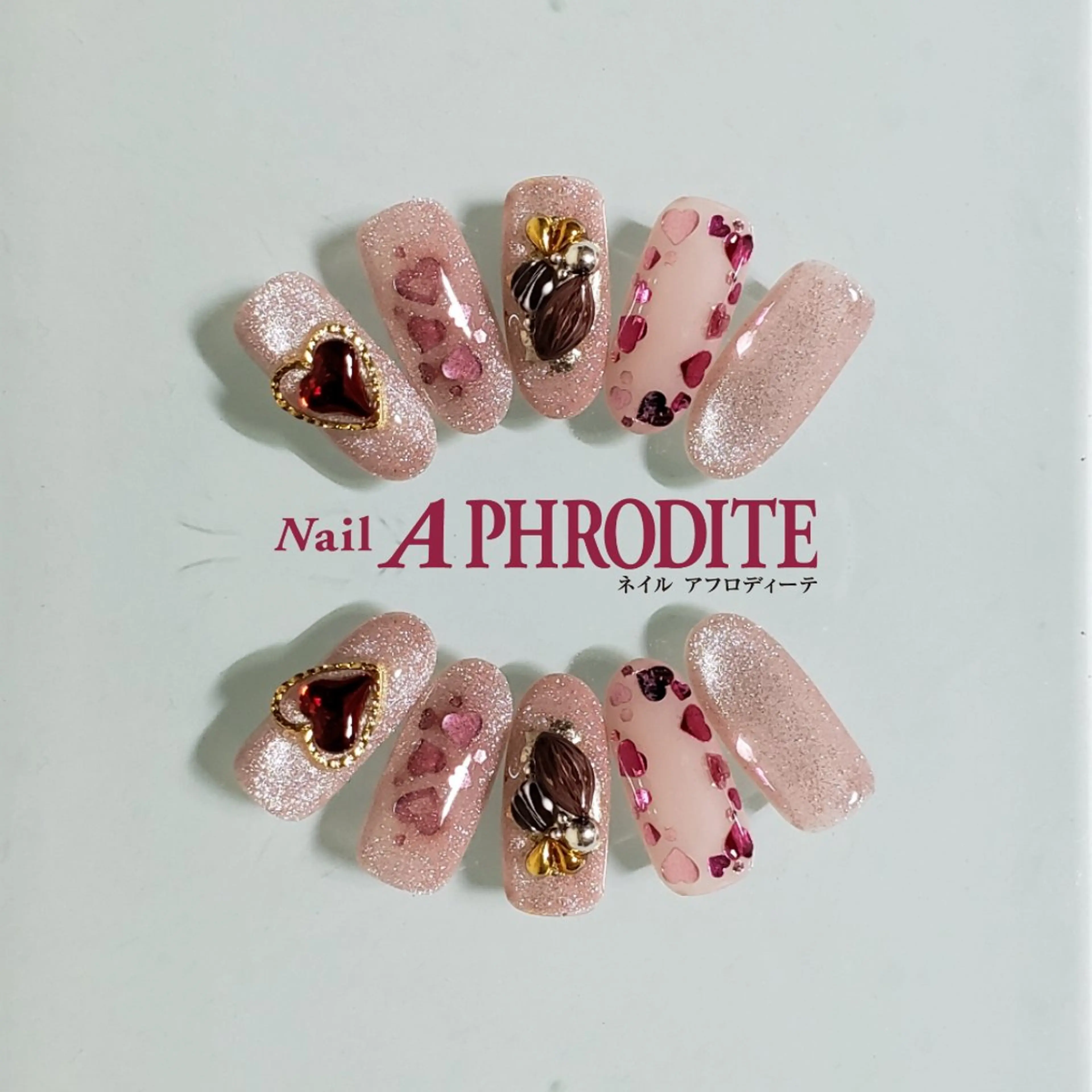 ネイル ジェルネイル ニュアンスネイル スカルプネイル ソフトジェル ネイルチップ ハンドネイル Nail Aphroditeのネイルデザイン
