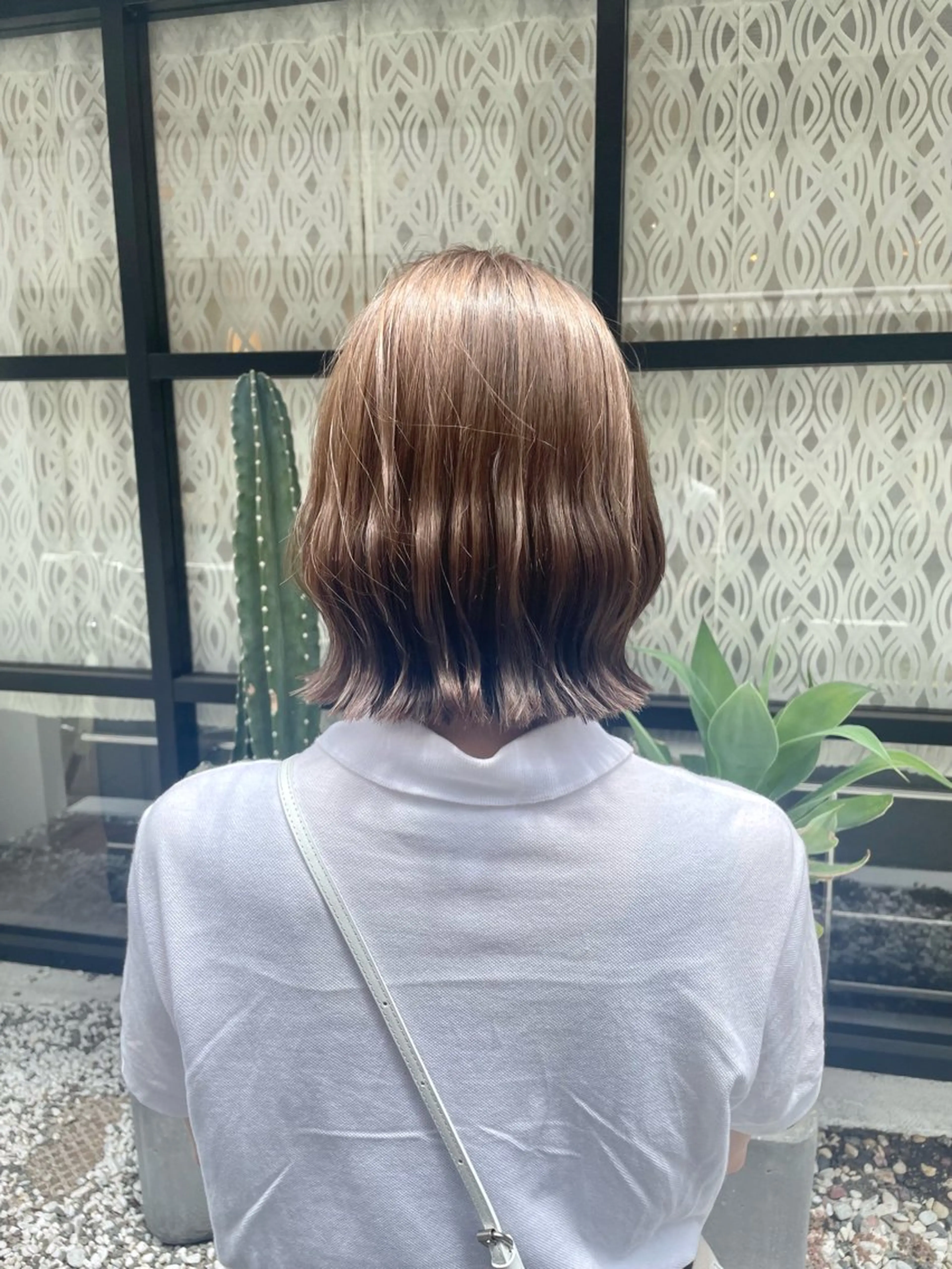 ミディアム 吉野 琴音のヘアスタイル