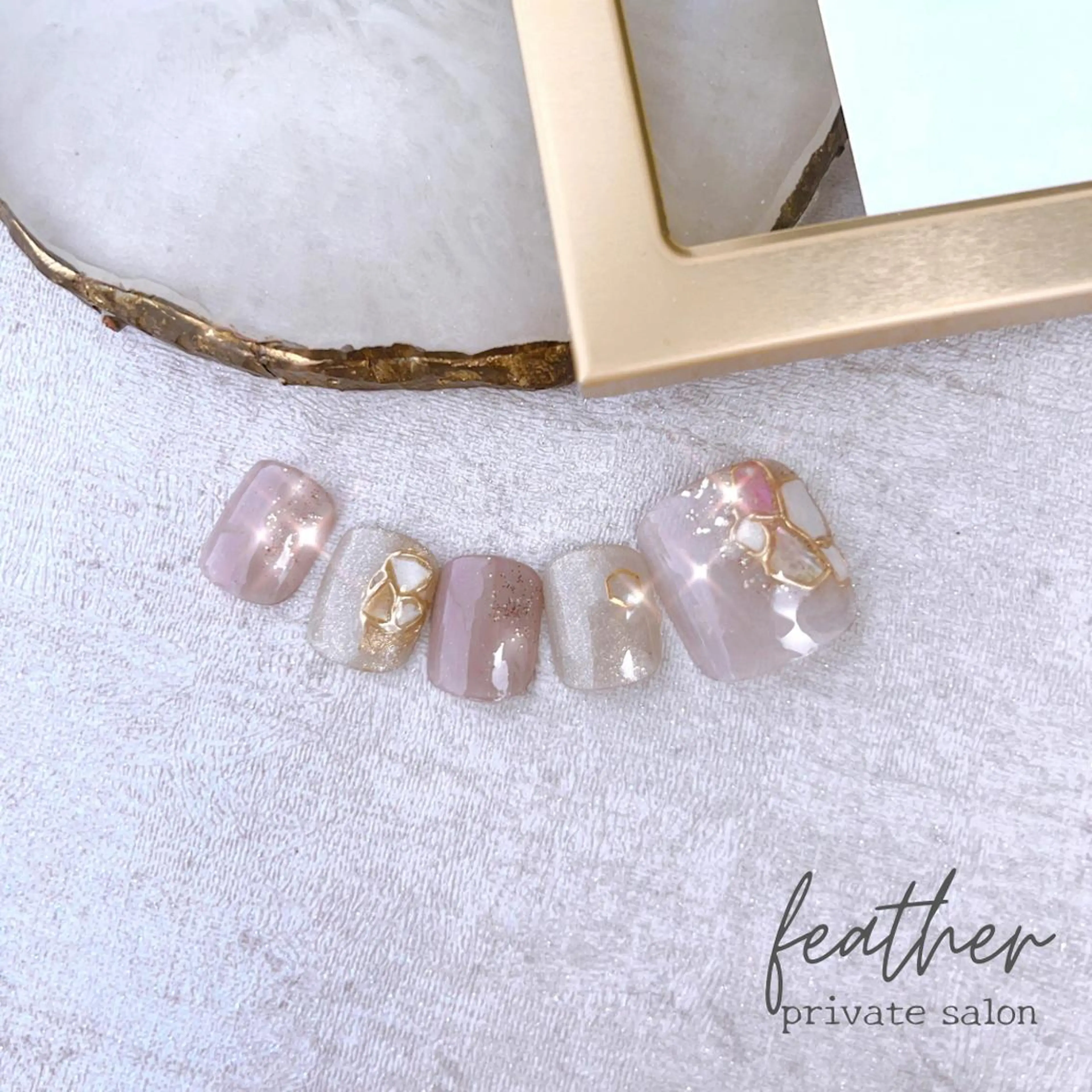 ネイル Feather MAIのマツエク・マツパデザイン