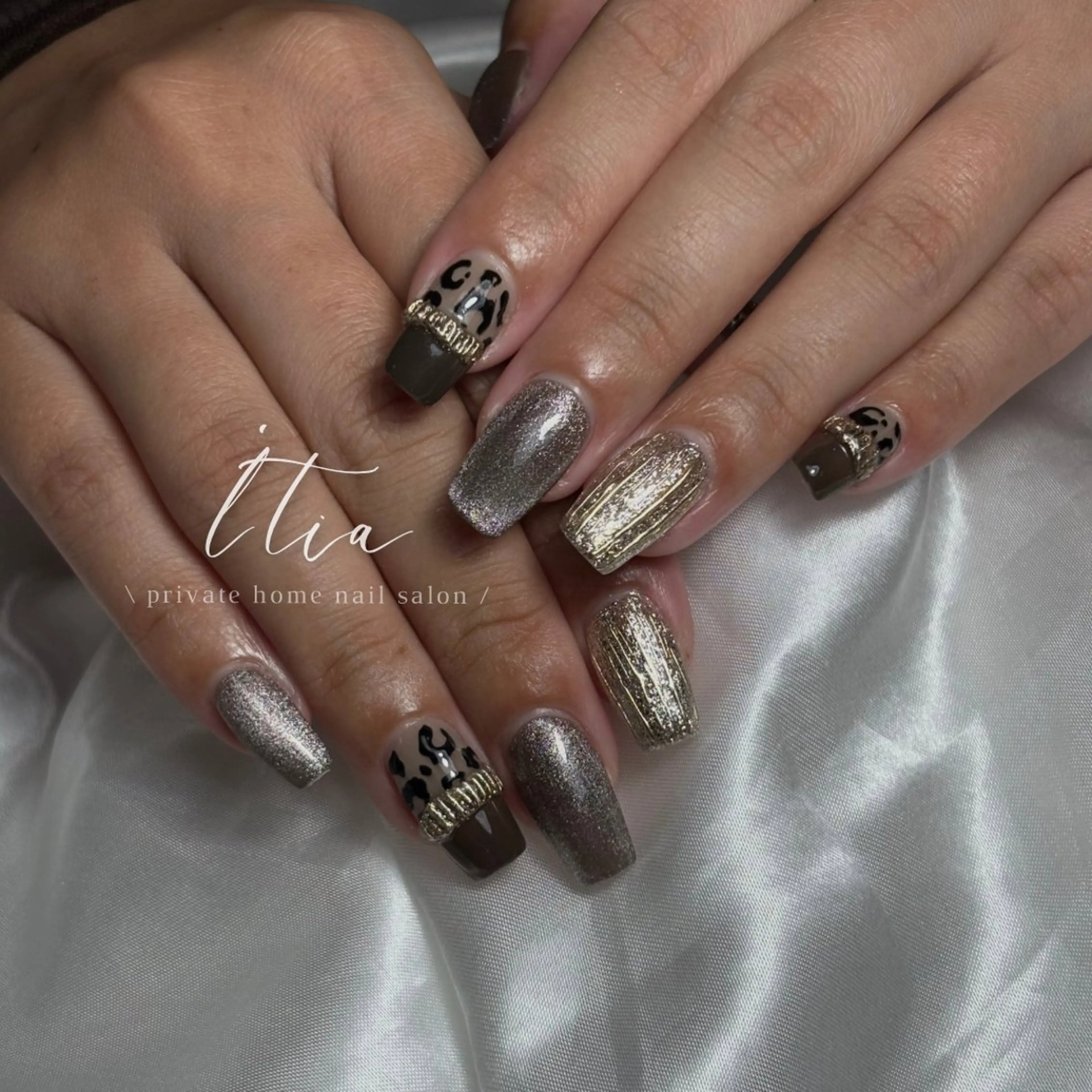 セミロング L'tia nailのネイルデザイン