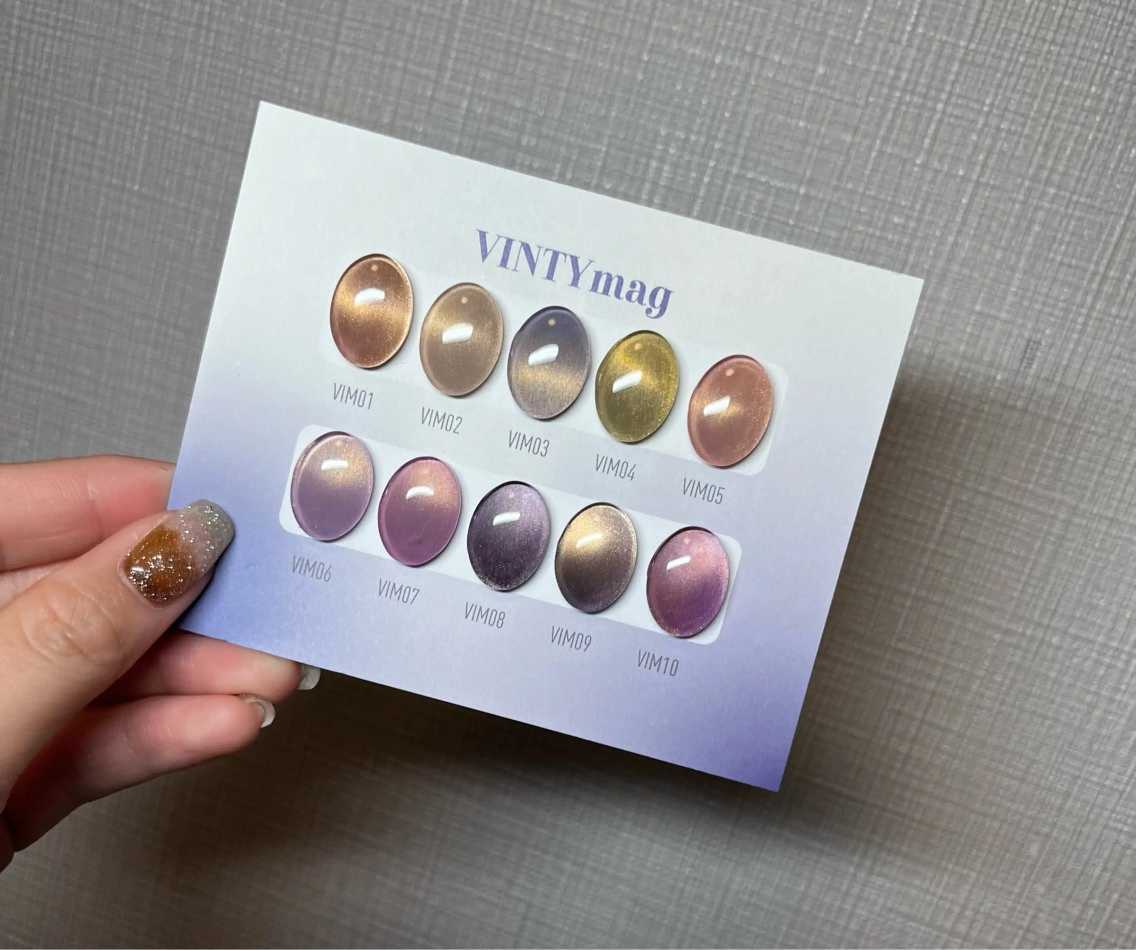 ネイル 氷ネイル・うるうるネイル マグネットネイル ワンカラーネイル 筒井 美穂のネイルデザイン