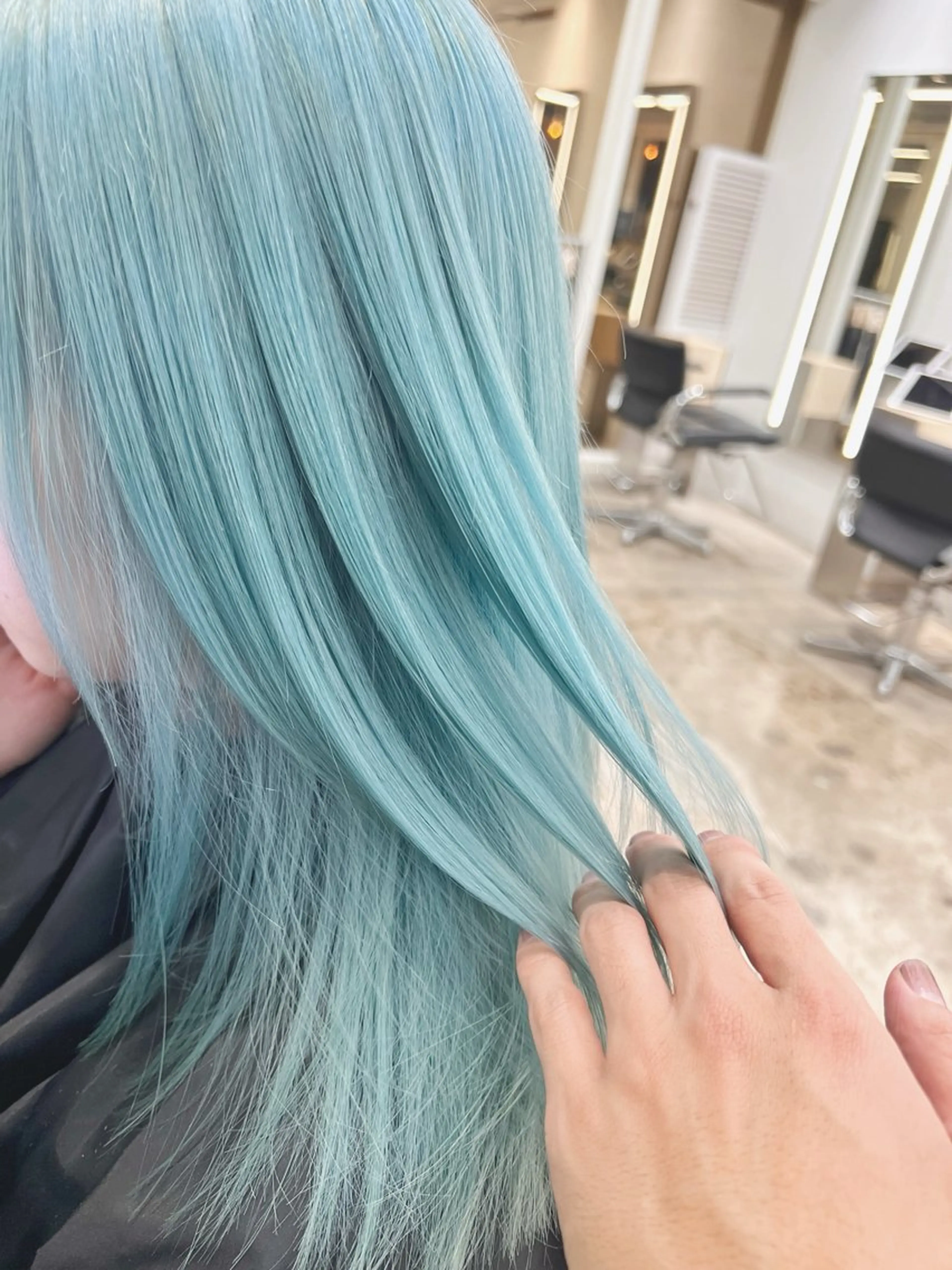 ミディアム プルエクステ エクステ ヘアカラー grow 榎本のヘアスタイル