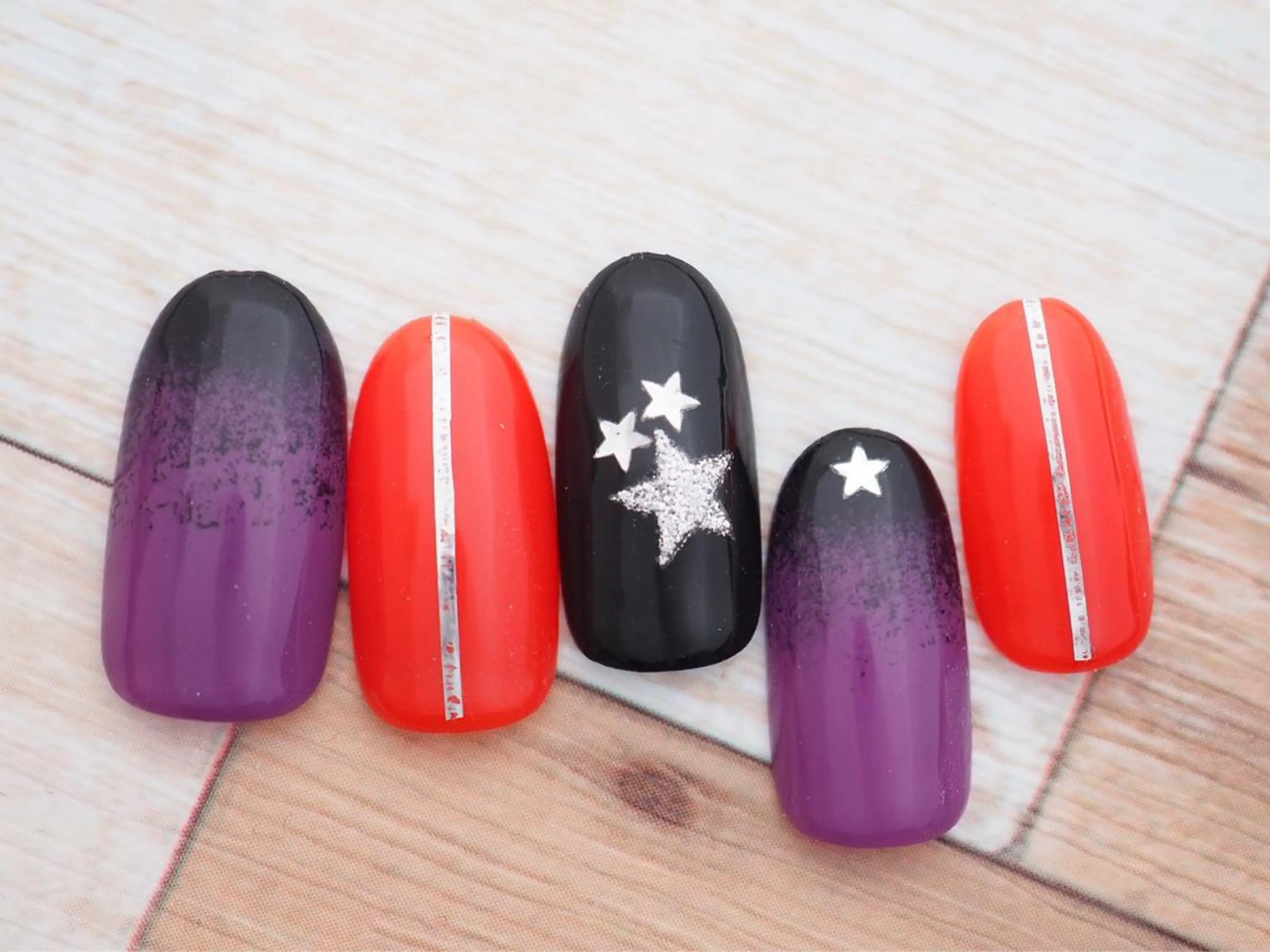 ネイル トップネイリスト Ribbon立川店のネイルデザイン