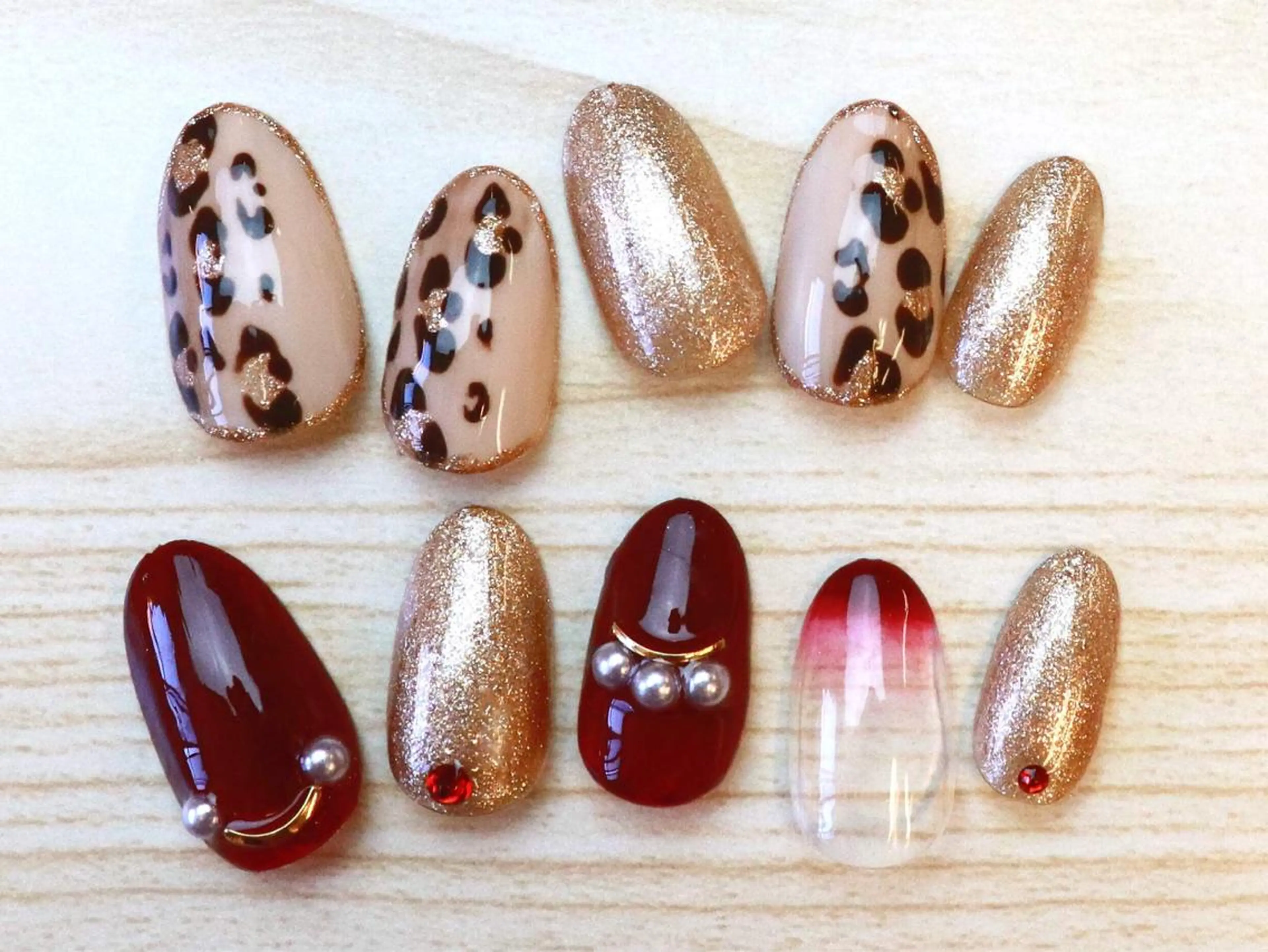 ネイル nail salon Emi la beaute 心斎橋店所属・坪野 めぐみのネイルデザイン