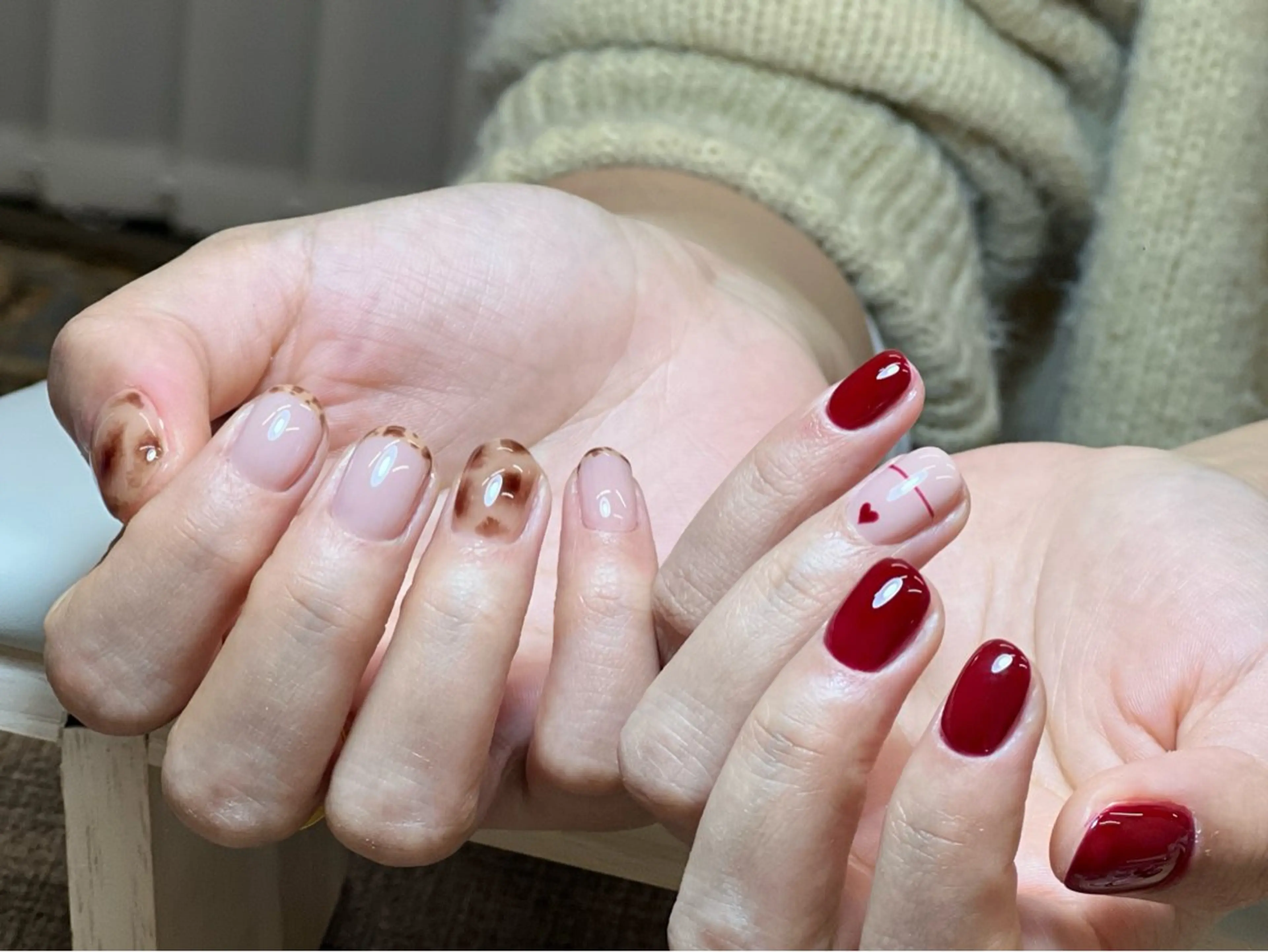 メンズ ネイル アートネイル フレンチネイル ジェルネイル キラキラネイル パラジェル ハンドネイル Bloom スカルプ専門店のネイルデザイン