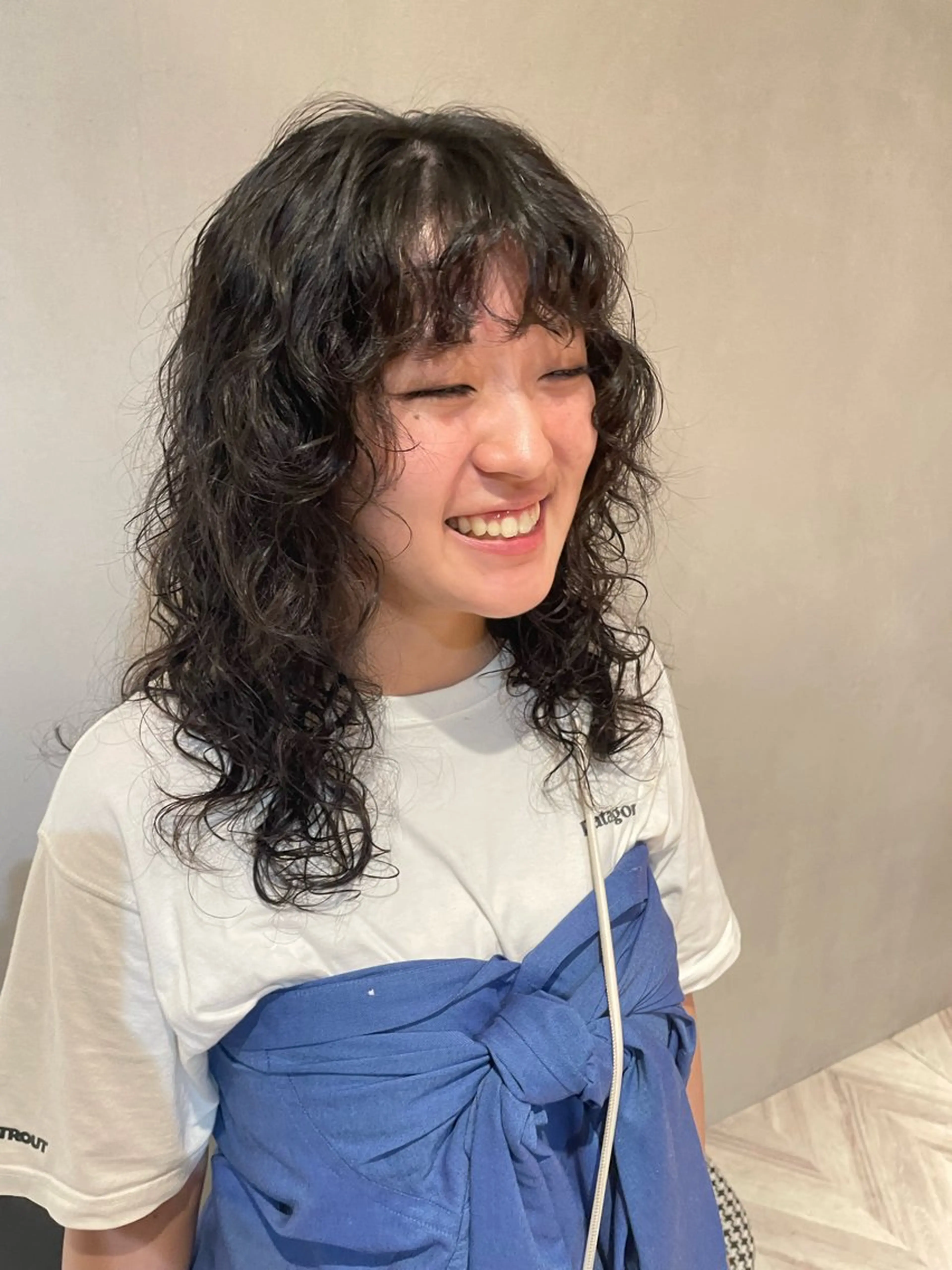 ロング パーマ LEAPS adore都島店所属・みゆう 都島/透明感のヘアスタイル