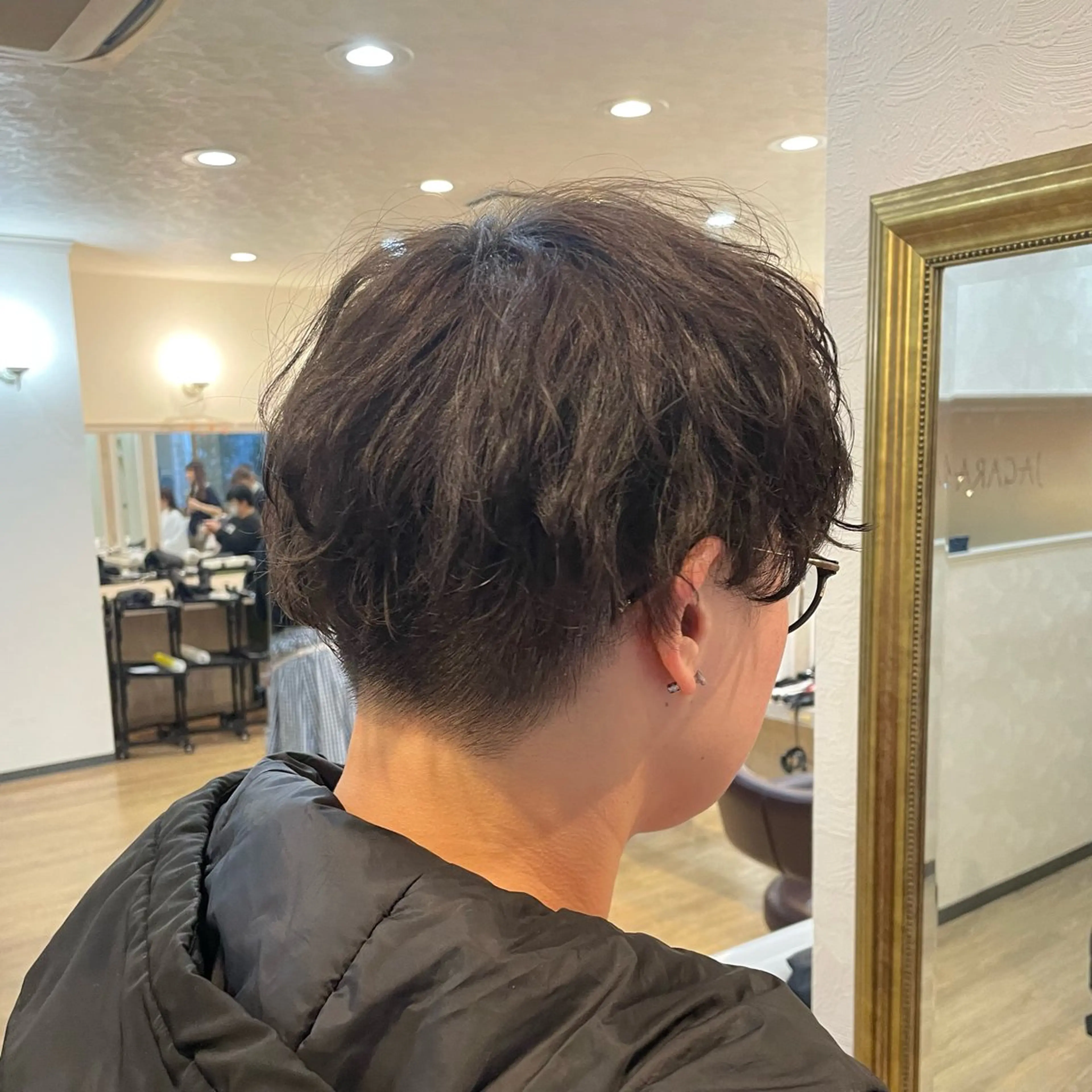 ショート メンズ マッシュ メンズパーマ 刈り上げ ピンク・ラベンダー/ レイヤー/NANAのヘアスタイル