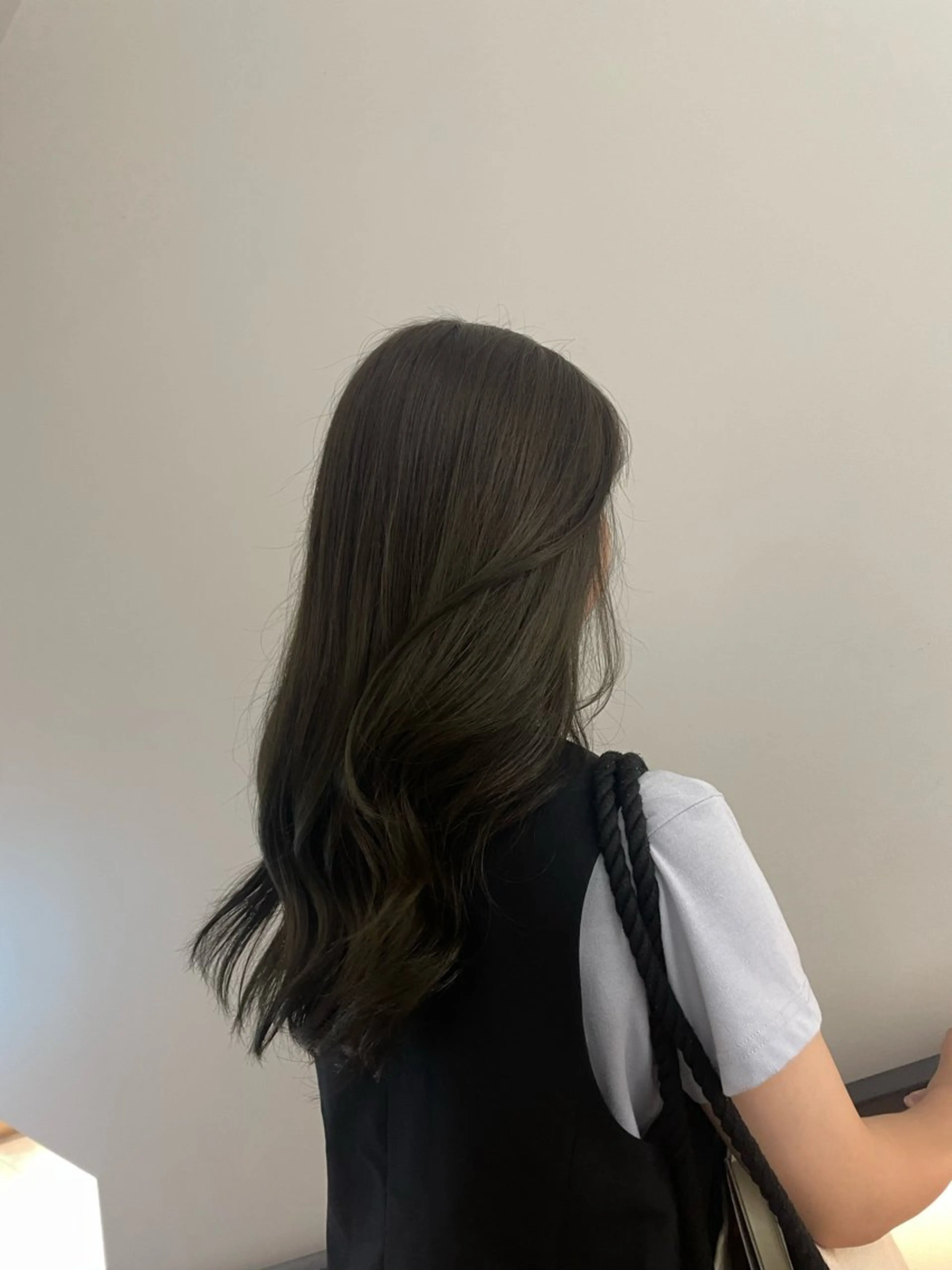 ロング カラー ヘアカラー 🌟暖色系ハイトーン 🌟AIのヘアスタイル