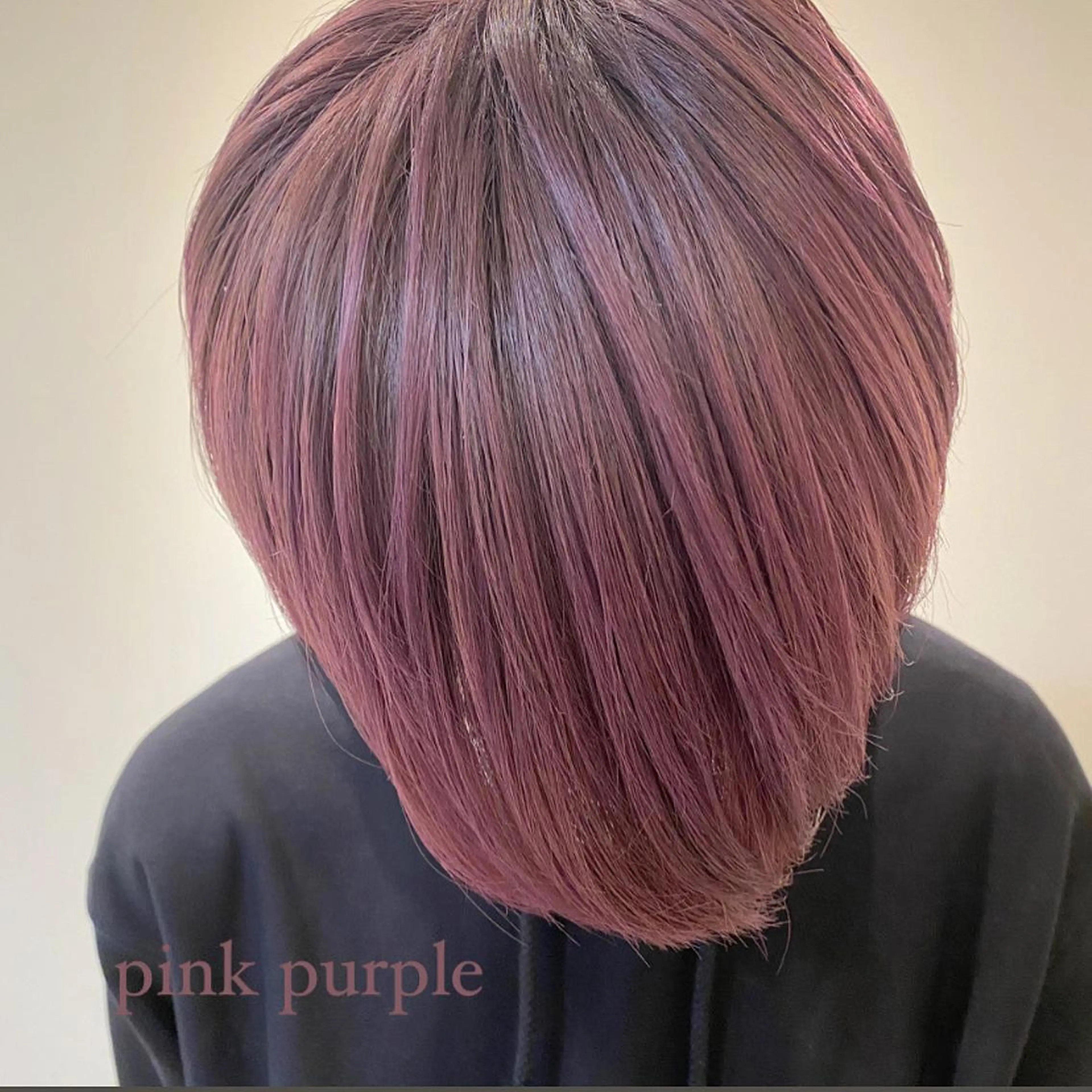 カラー SOLO所属・奈良 彩華のヘアスタイル