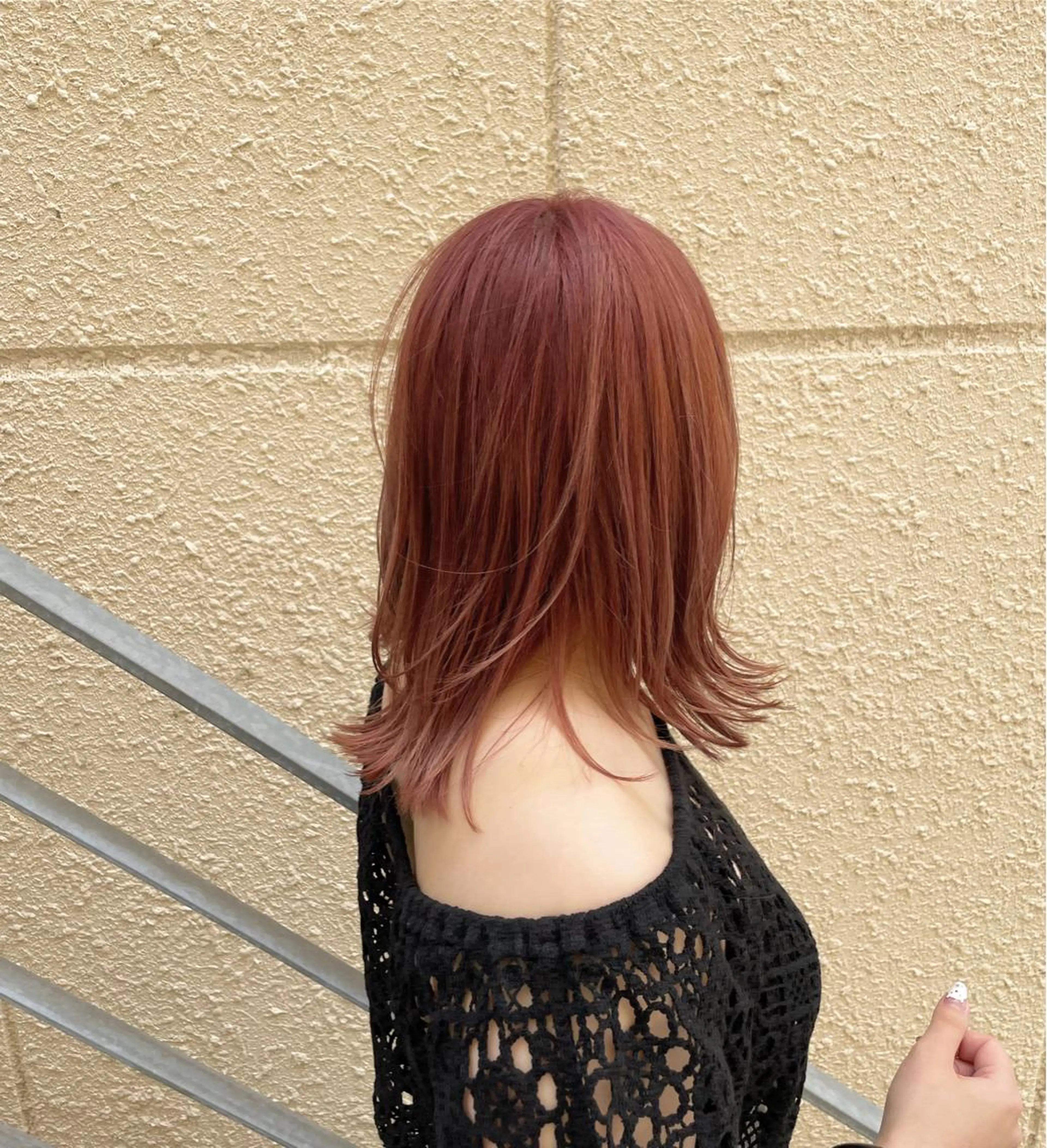 セミロング カラー オレンジ オレンジピンク ピンクカラー ニュアンスカラー🫧 加納のヘアスタイル