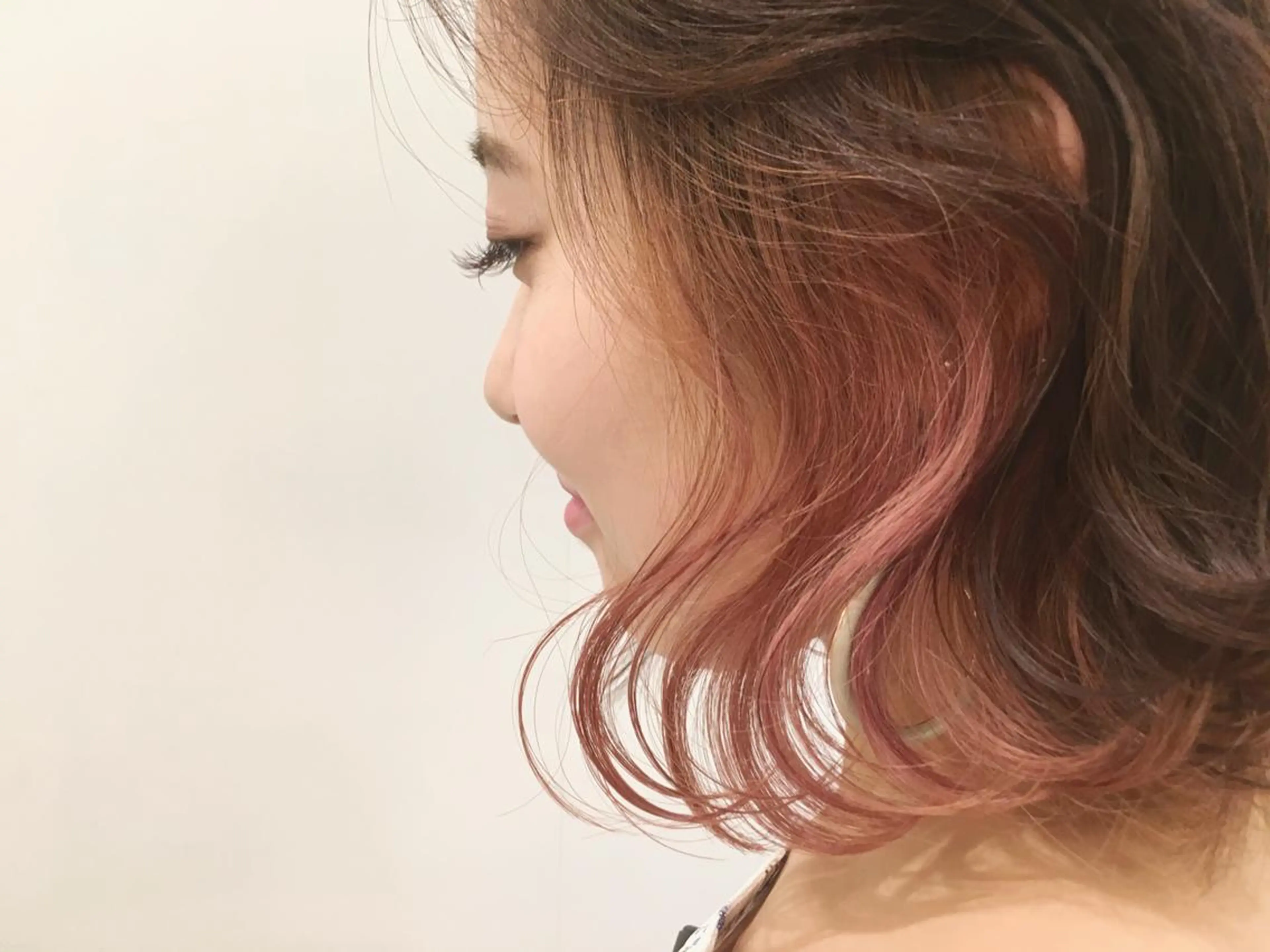 ミディアム due hair 京都駅前店 MILBON オージュア認定サロン【デューヘアー】所属・ハイトーンブリーチ 土坂 由志【京都】のヘアスタイル