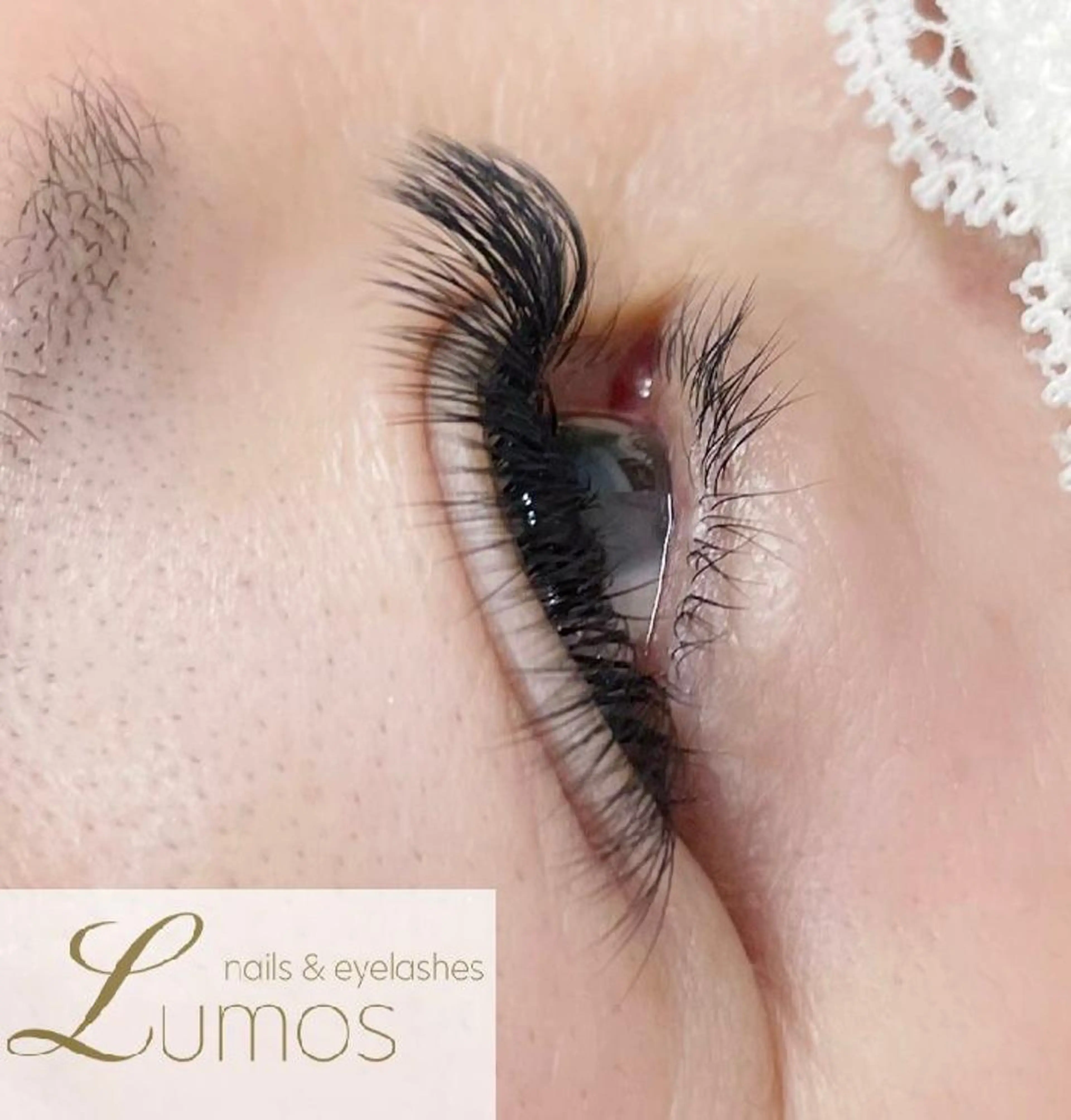 マツエク・マツパ Lカール ボリュームラッシュ マツエク Lumos nail&eyelash所属・Lumos Ayakaのマツエク・マツパデザイン