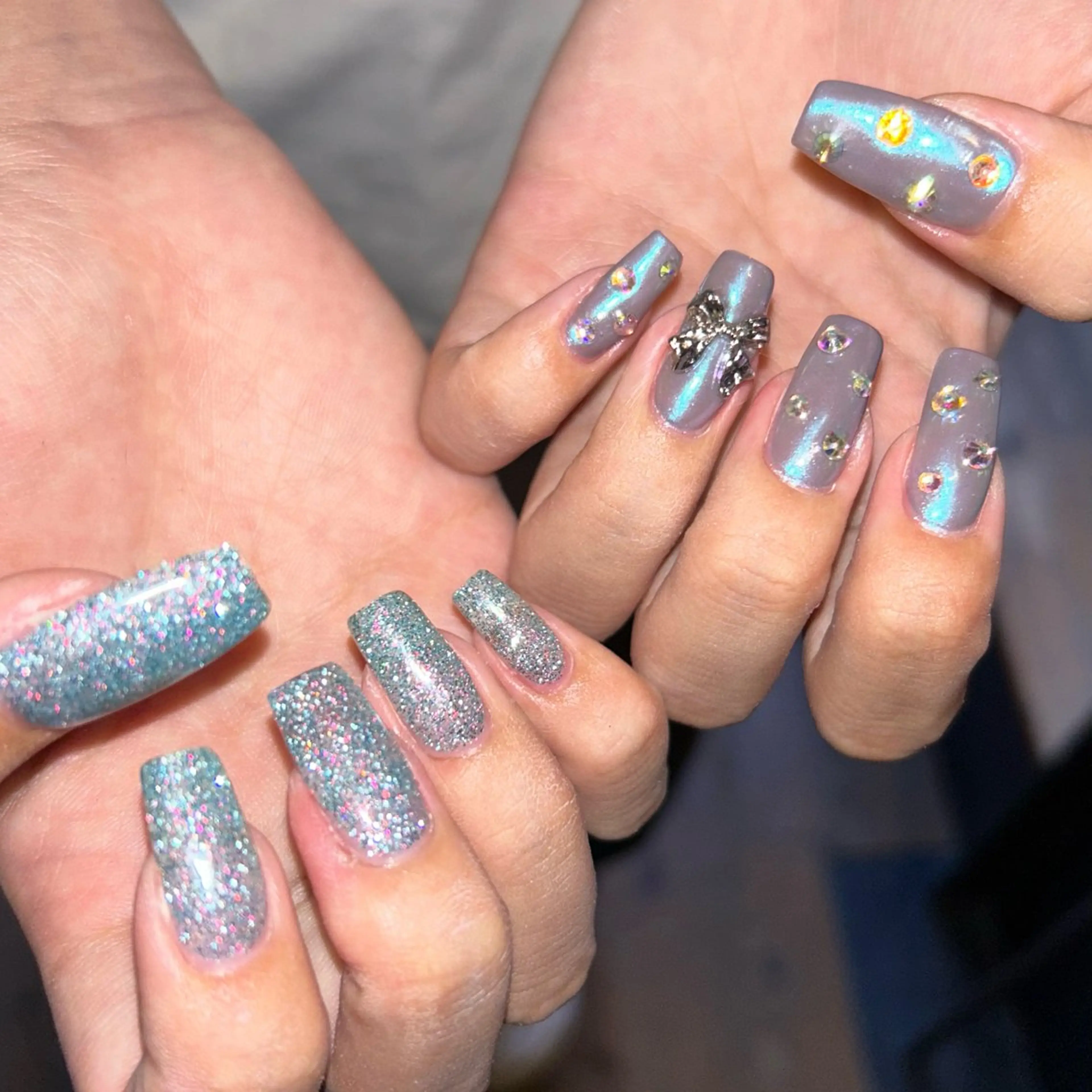 ネイル リボン ストーンネイル ハンドネイル nailist 羽藍のネイルデザイン