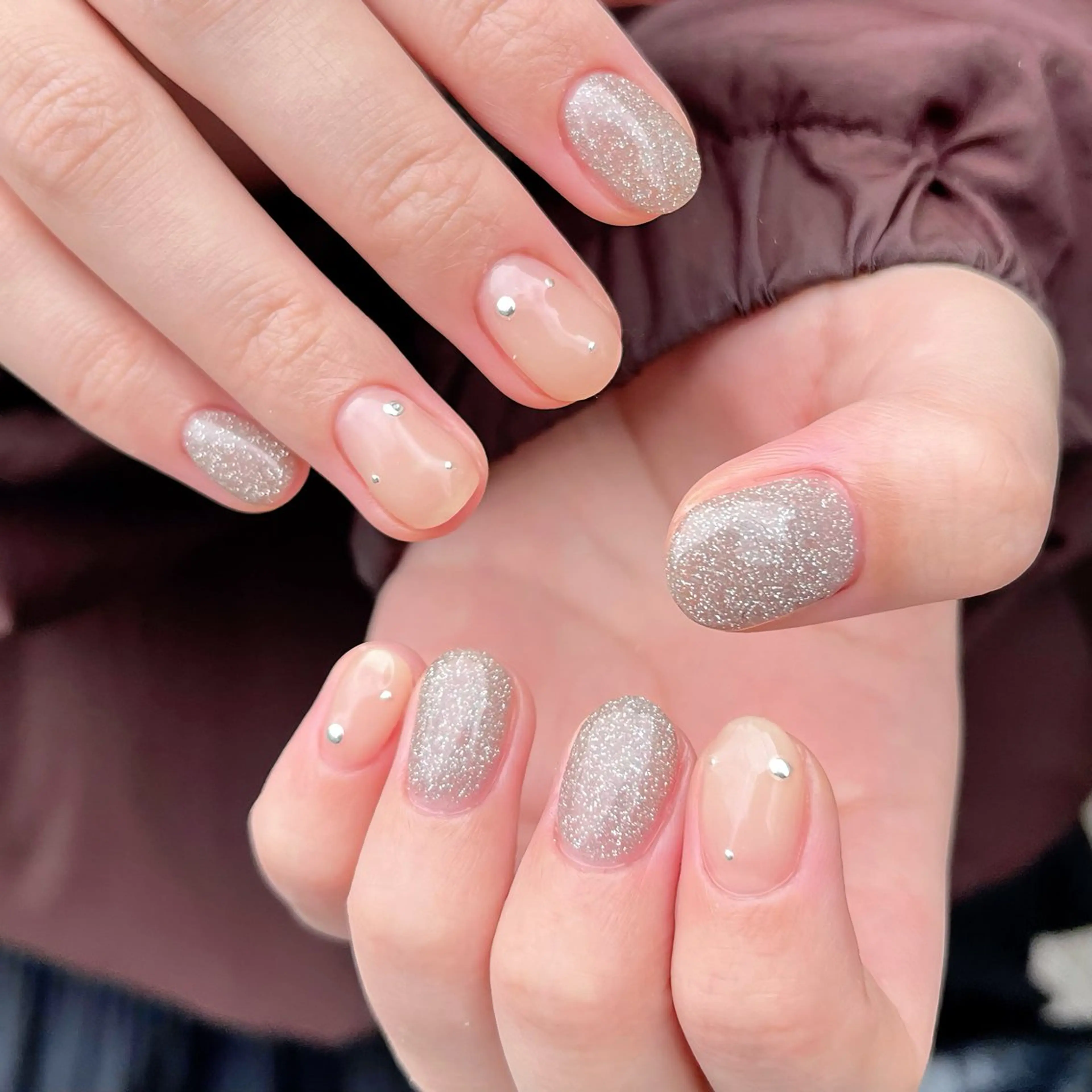 ネイル チークネイル ガーリー グラデーション グリーン オフィスネイル ハンドネイル 🫧OPELIA NAIL渋谷🫧のネイルデザイン