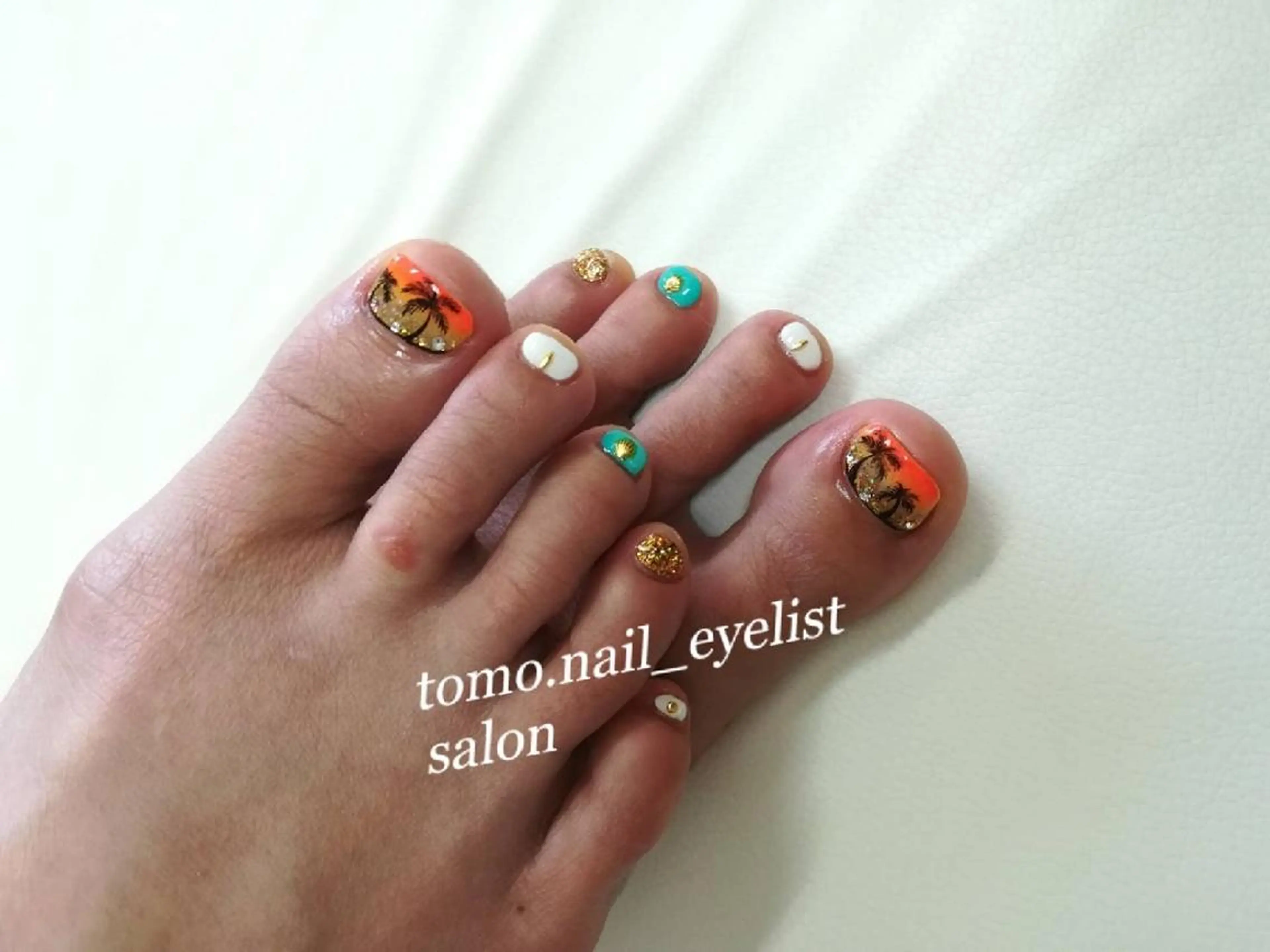 ネイル フットネイル tomonail eyelistのマツエク・マツパデザイン