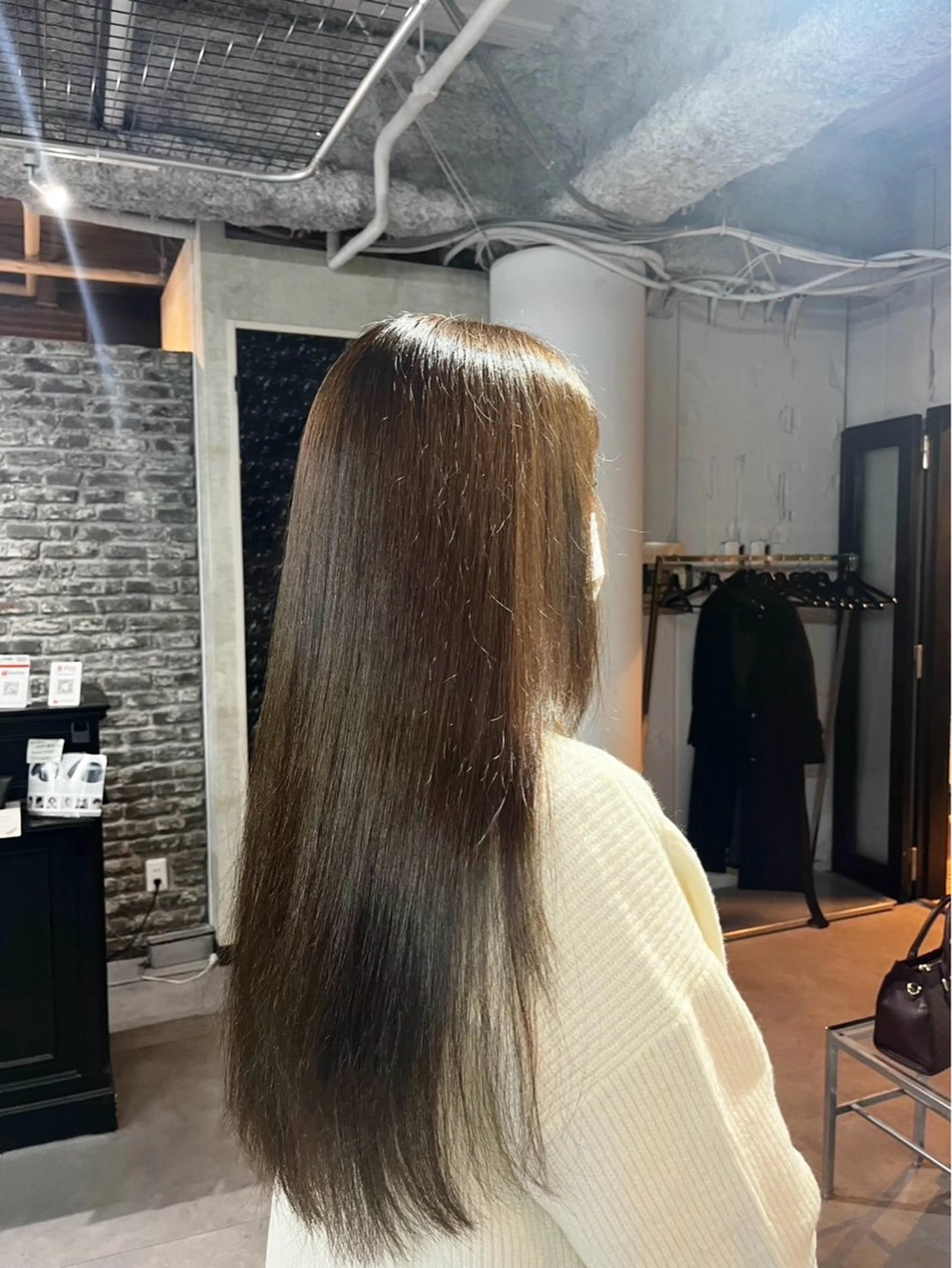 LUAU LOUGH 梅田/あさひのヘアスタイル