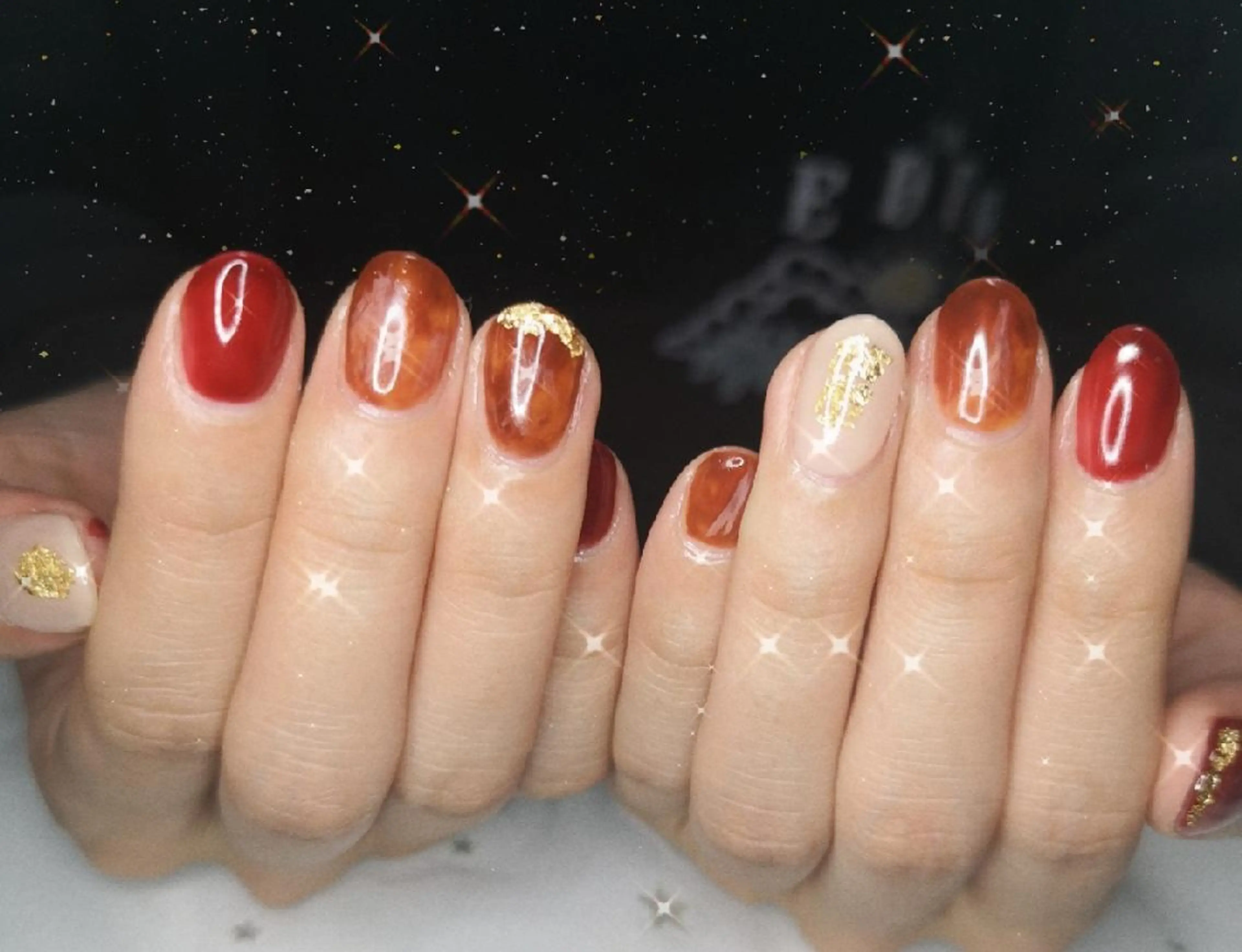 ショート ネイル べっ甲ネイル 冬ネイル ネイリストゆか💅 長さだし、深爪矯正のネイルデザイン