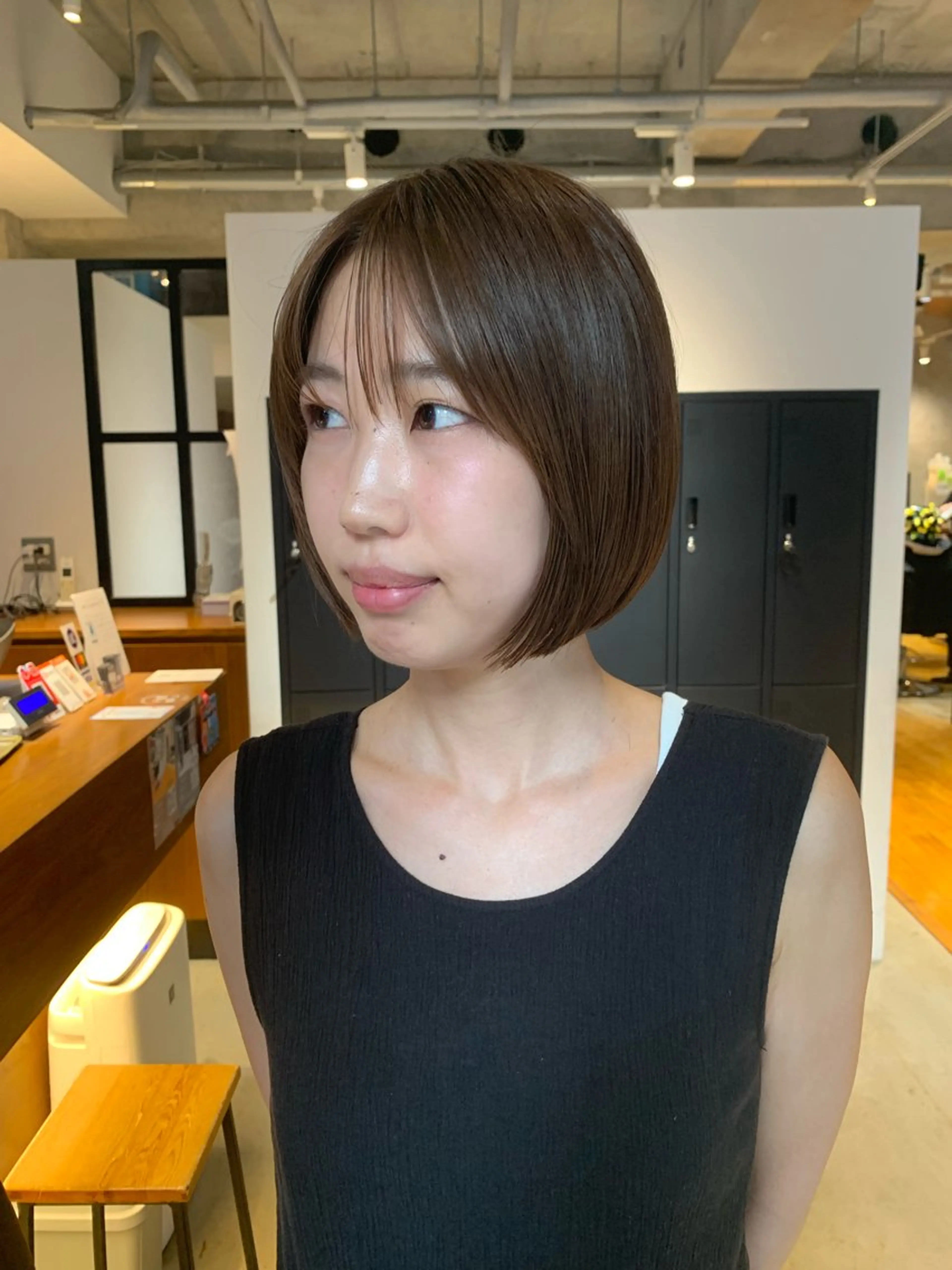 ミディアム カラー ボブ 似合わせカット 小顔カット カット ヘアカラー ボブ　くせ毛風パーマ 艶カラー/横山大樹のヘアスタイル