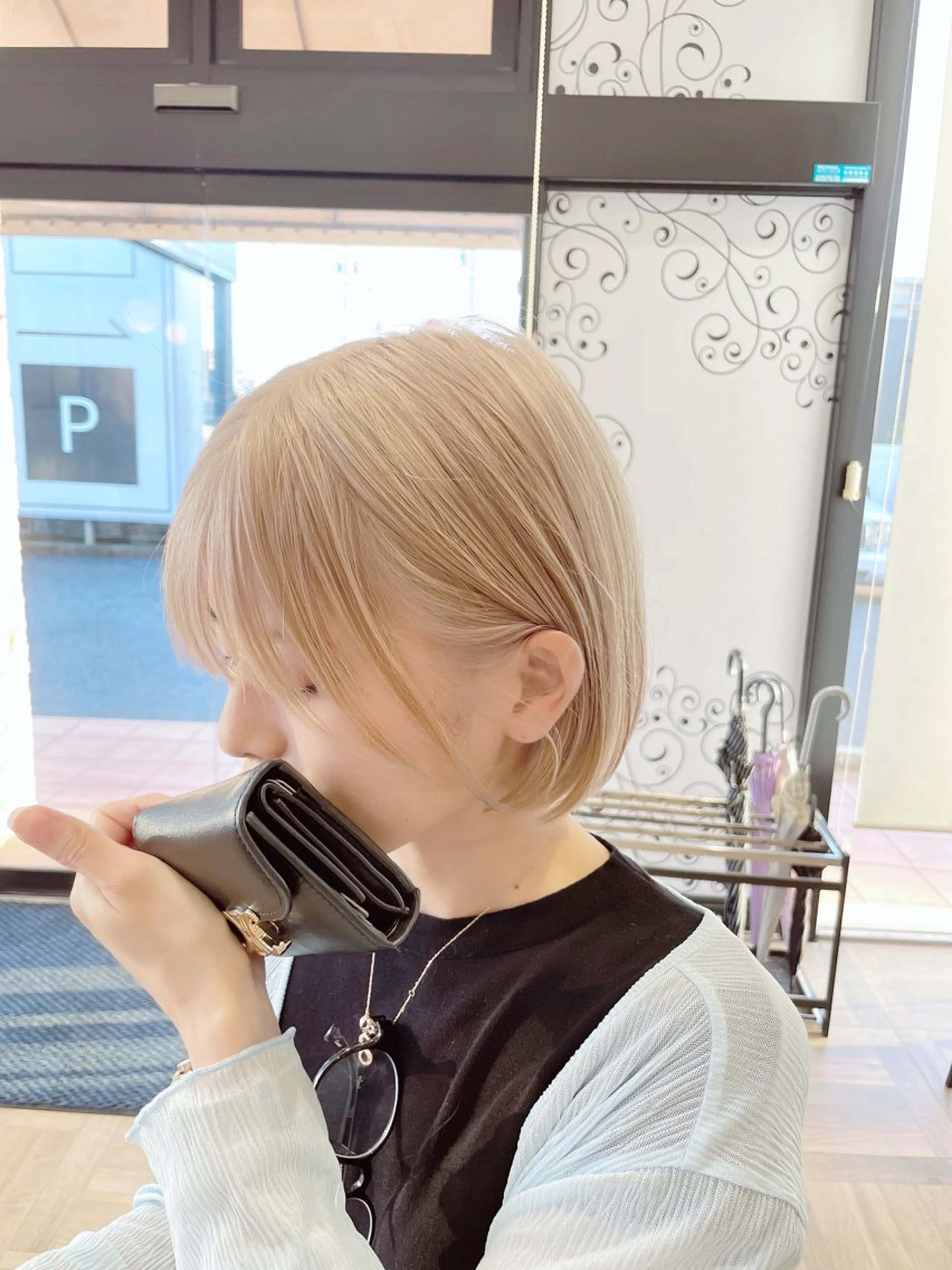 🦋ダメージレスケアブリーチ🦋艶髪ハイトーン🦋水素ケア付きの写真