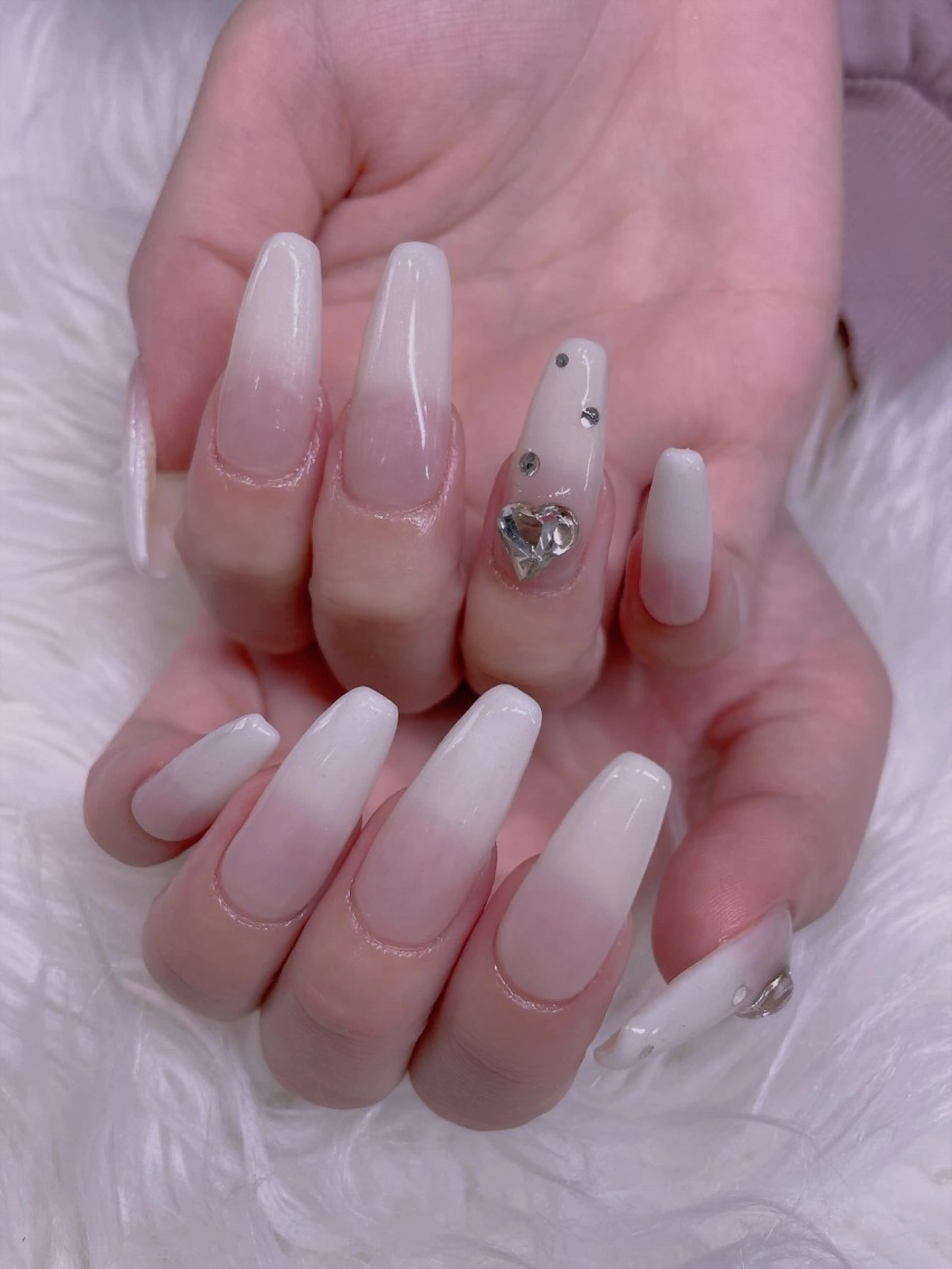 ネイル 美爪パラジェル導入店 Sunnilyのネイルデザイン