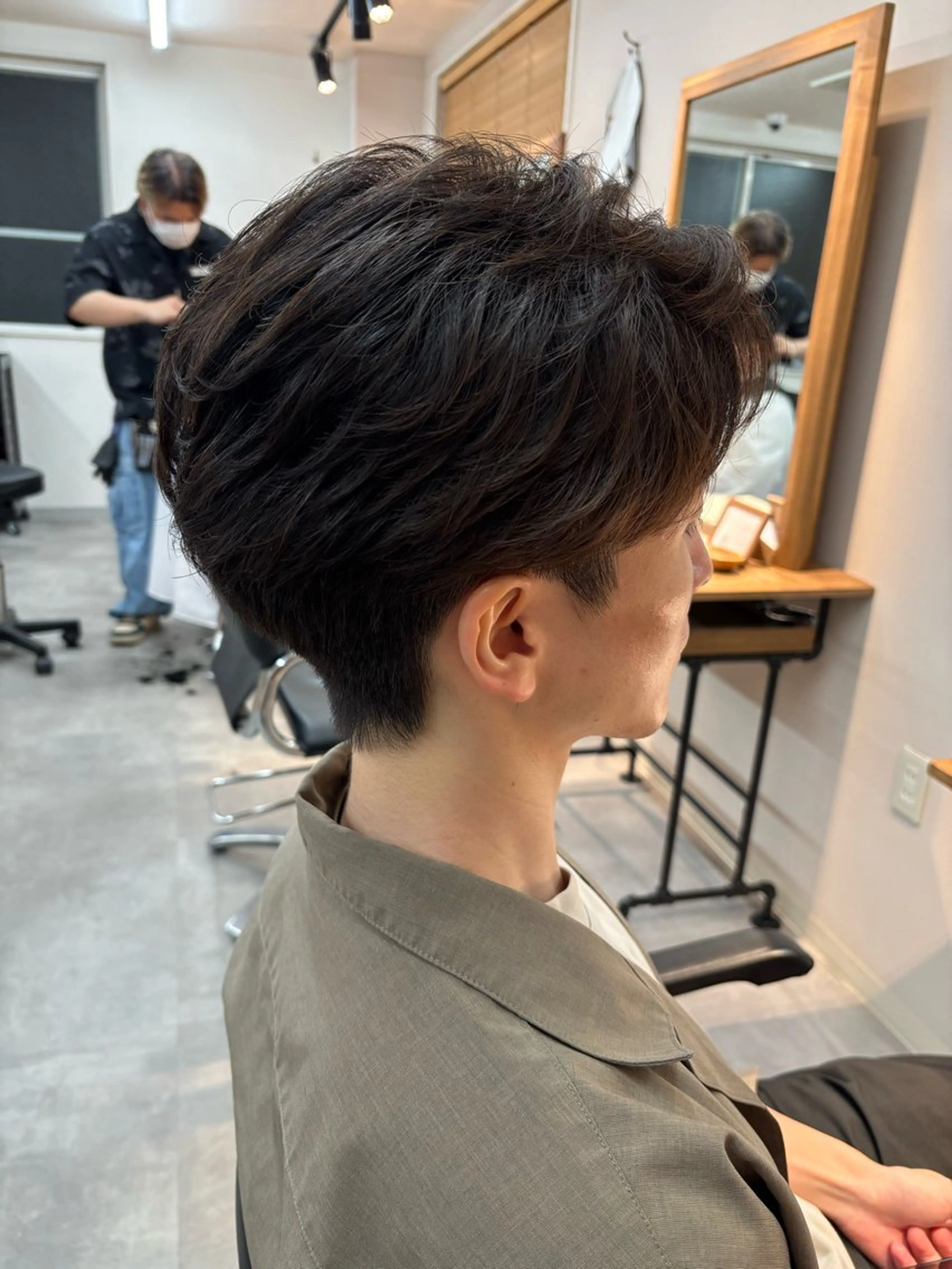 パーマ メンズ フェザーパーマ メンズパーマ カット パーマ フェザーパーマ/韓国 /メンズカット保立のヘアスタイル