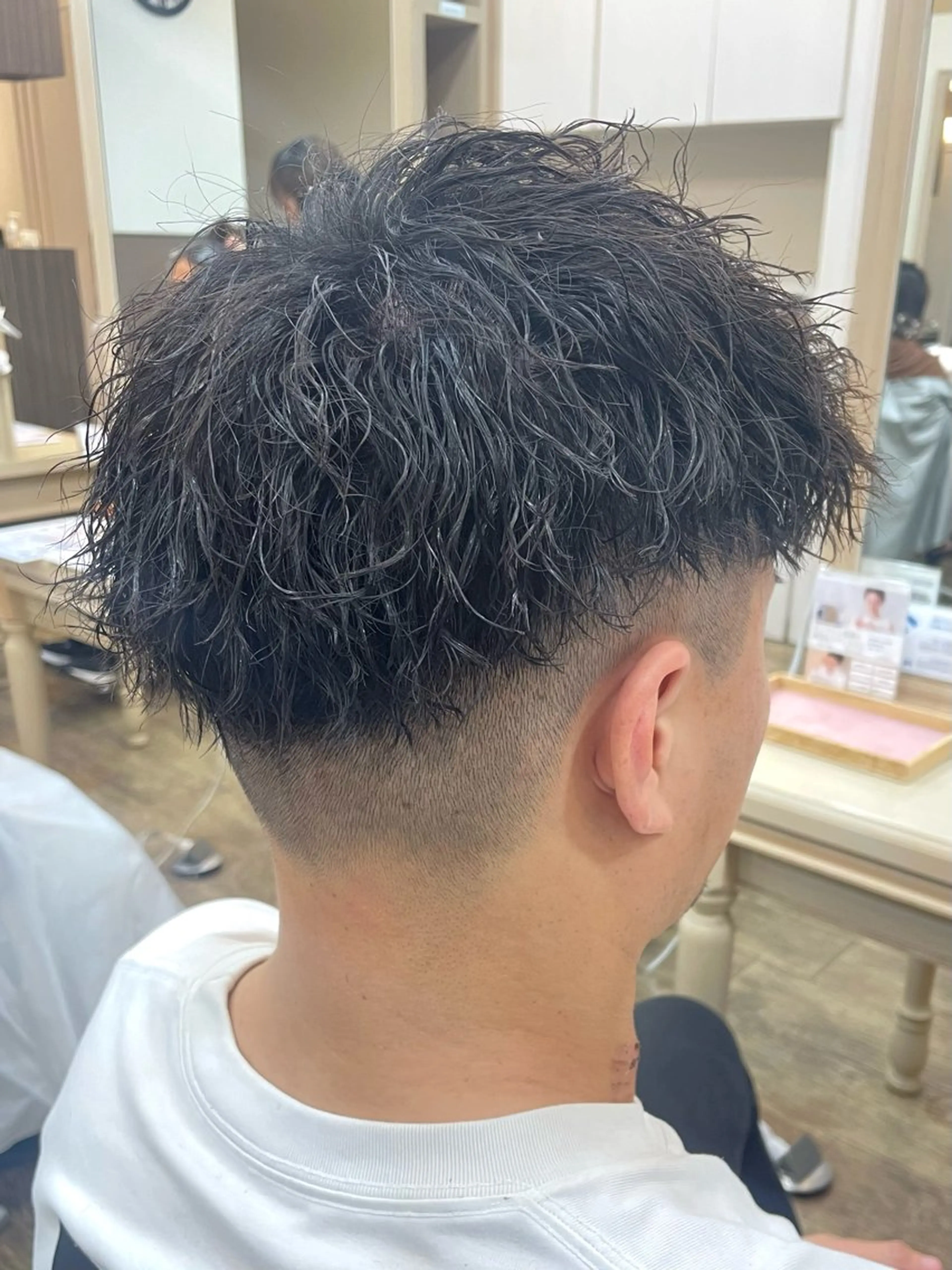 ショート パーマ メンズ カット パーマ メンズパーマ🌀/ 中村郁未のヘアスタイル