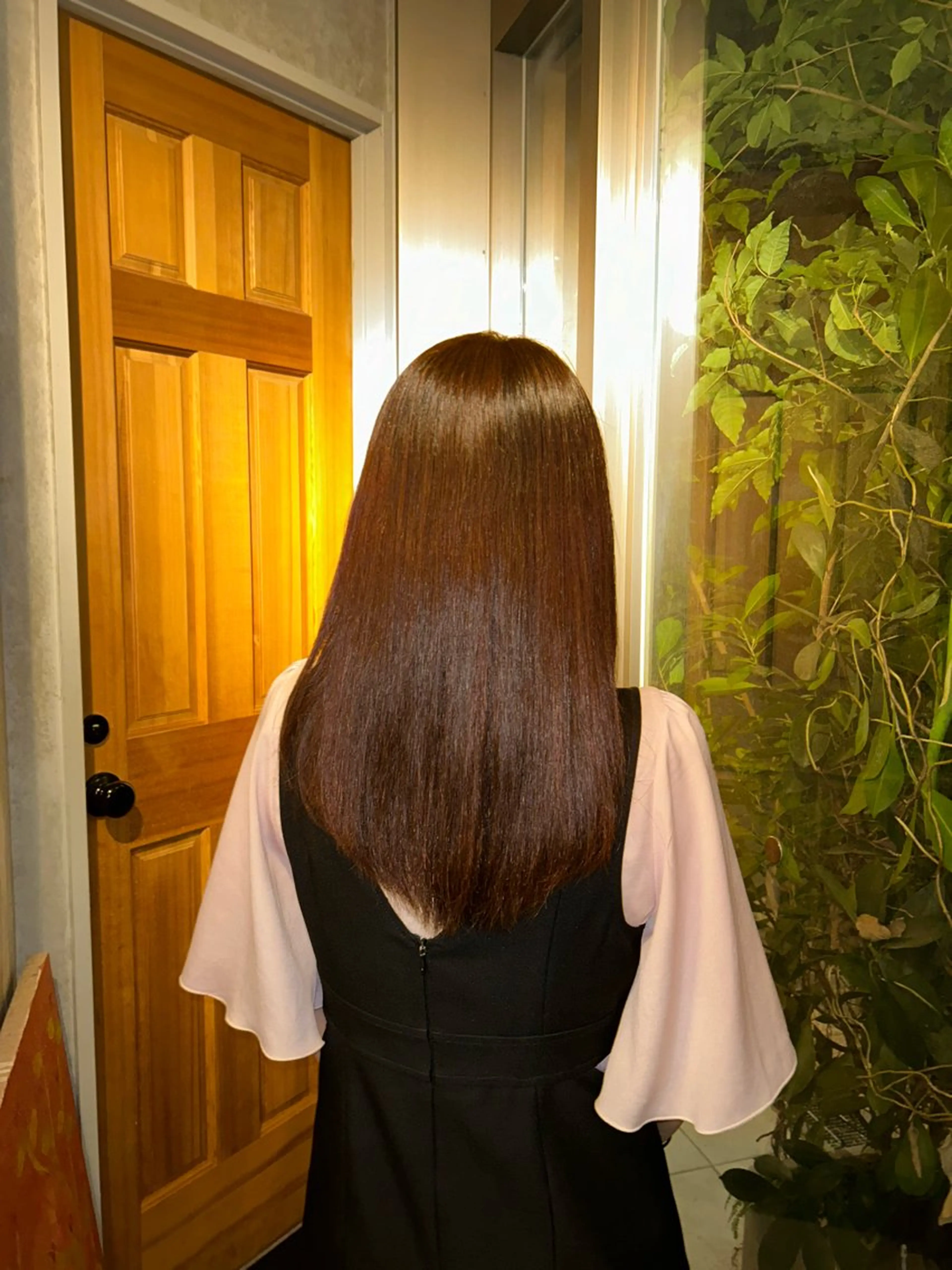 セミロング カラー ブラウンカラー オレンジ オレンジブラウン トリートメント ヘアカラー 越阪部 碧子のヘアスタイル