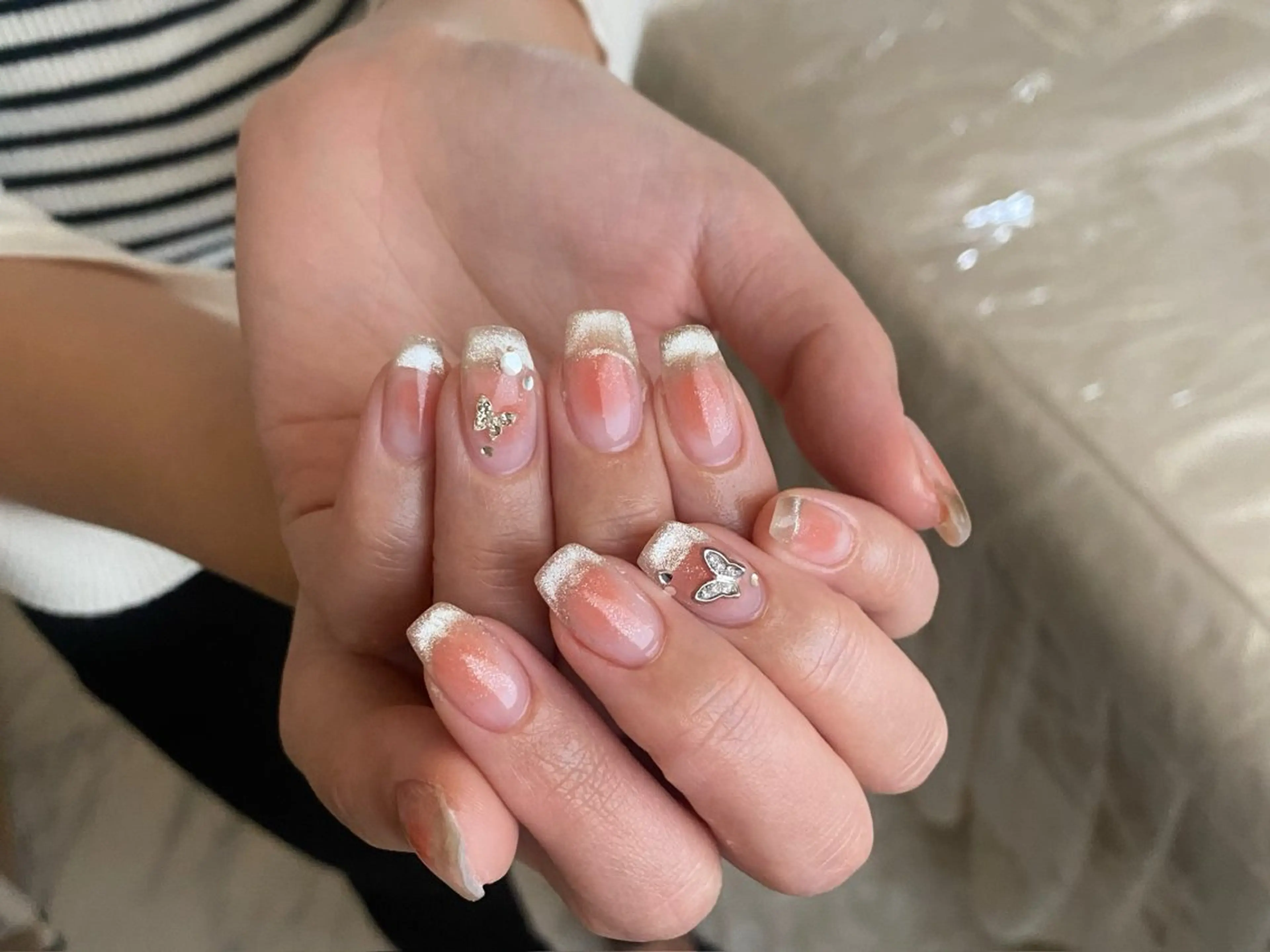 ネイル チークネイル フレンチネイル マグネットネイル マグネットフレンチ ハンドネイル Private salon Dux所属・肌管理&nail Salon  Duxのエステ・リラクイメージ